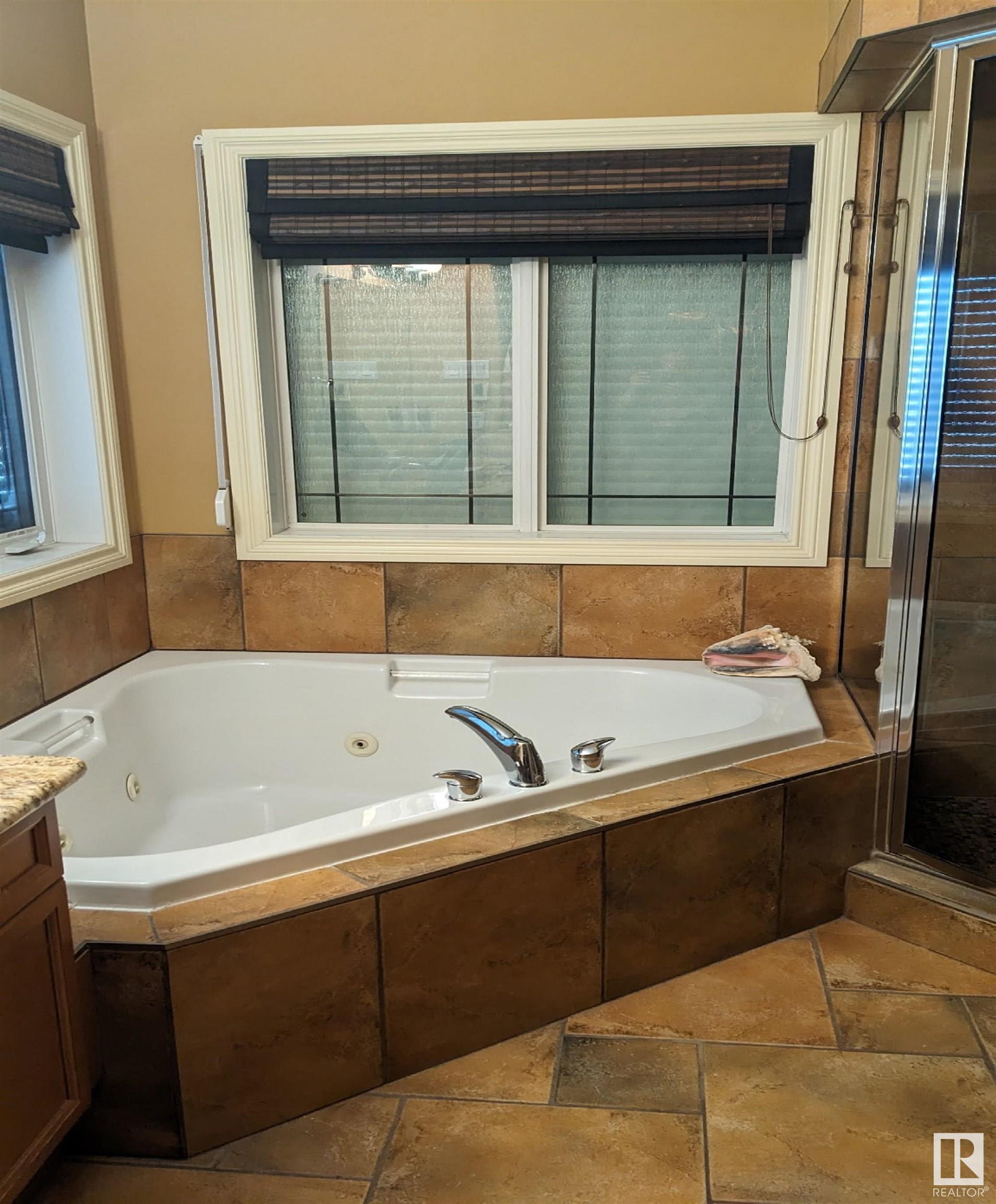      1 DANFIELD PL , Spruce Grove,  ,T7X 0A3 ;  Listing Number: MLS E4420305