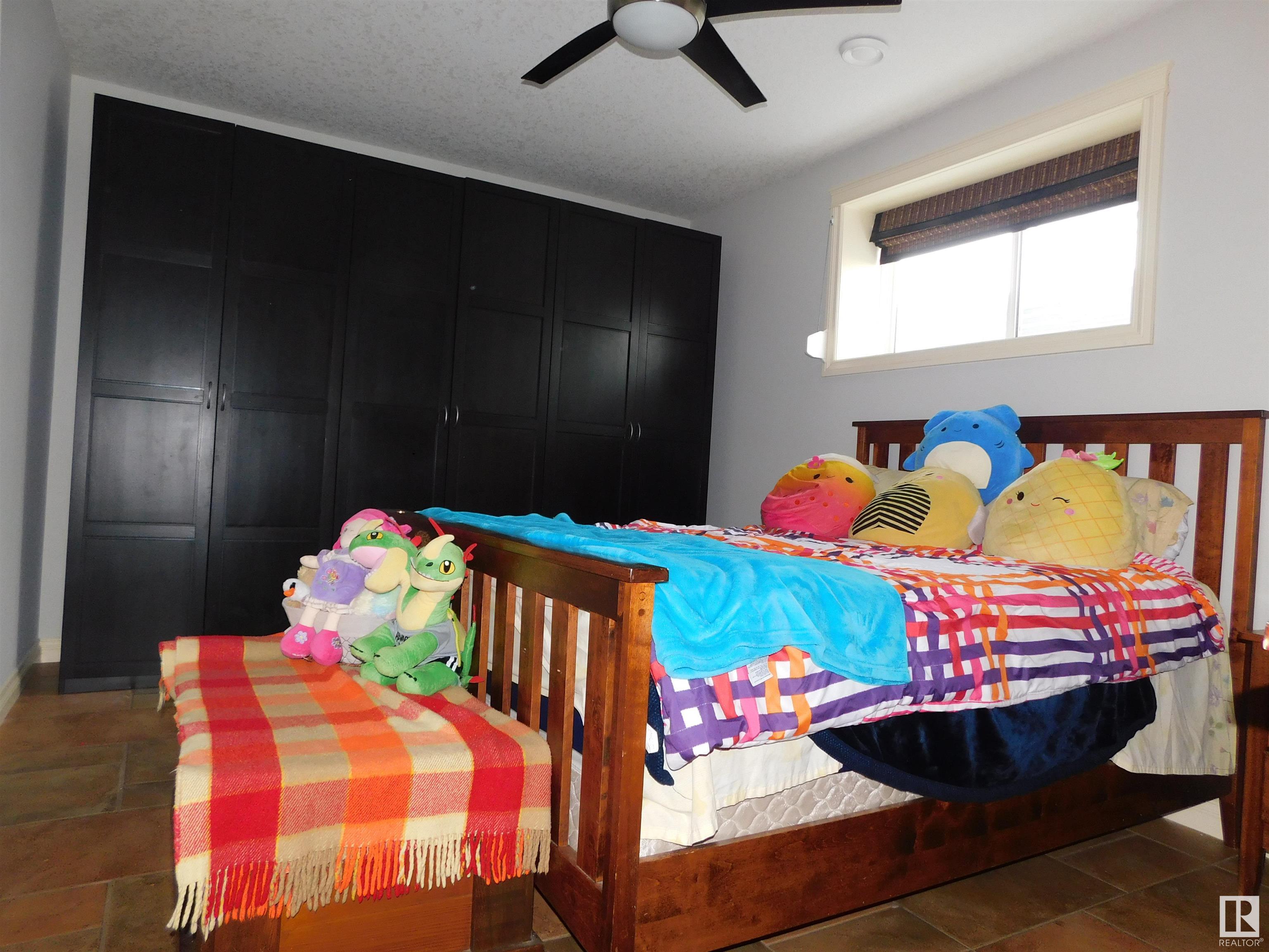      1 DANFIELD PL , Spruce Grove,  ,T7X 0A3 ;  Listing Number: MLS E4420305
