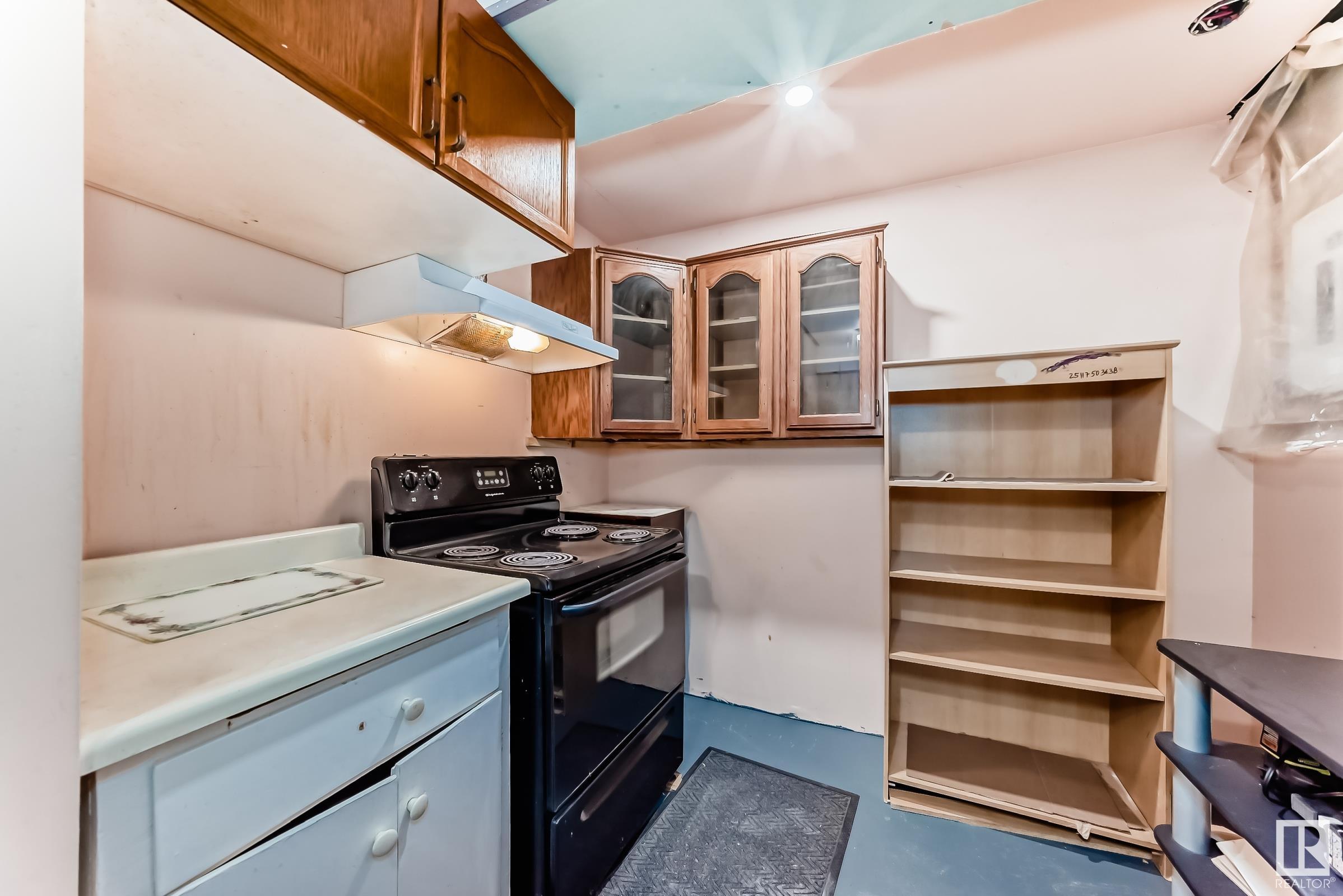      #31 1651 46 ST NW , Edmonton,  ,T6L 5H2 ;  Listing Number: MLS E4420307