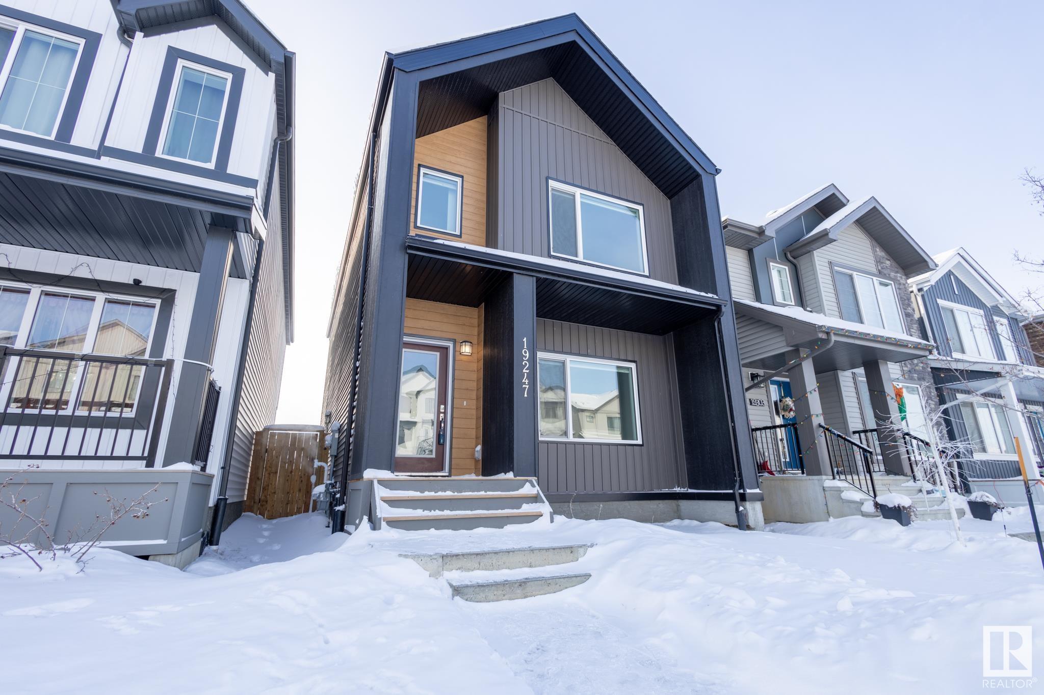      19247 27 AV NW , Edmonton,  ,T6M 2N6 ;  Listing Number: MLS E4420309