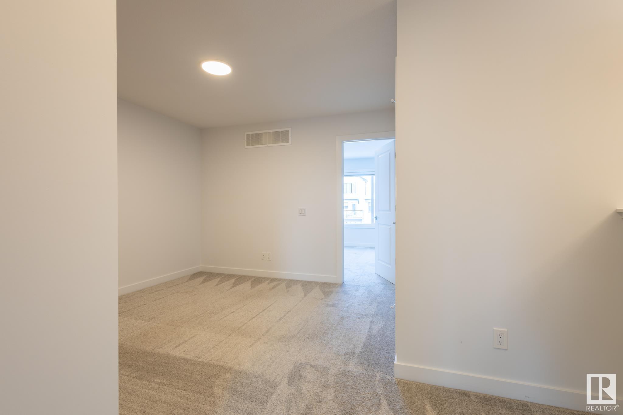      19247 27 AV NW , Edmonton,  ,T6M 2N6 ;  Listing Number: MLS E4420309