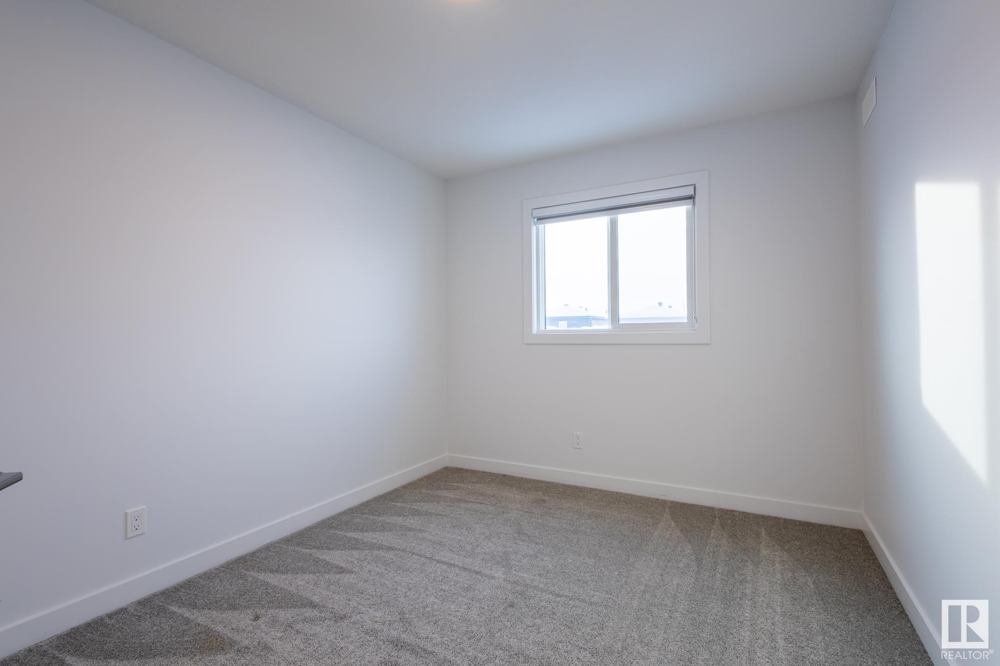      19247 27 AV NW , Edmonton,  ,T6M 2N6 ;  Listing Number: MLS E4420309