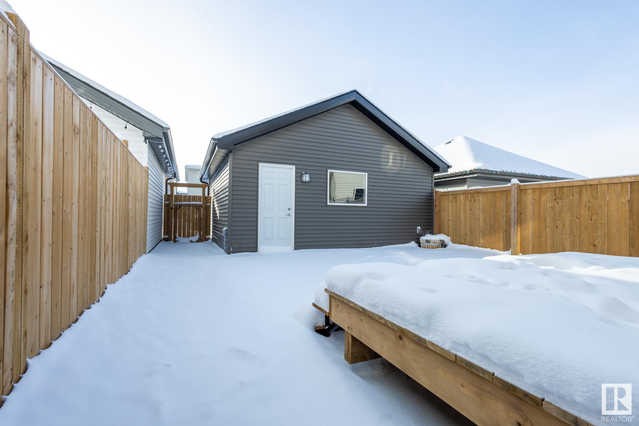      19247 27 AV NW , Edmonton,  ,T6M 2N6 ;  Listing Number: MLS E4420309