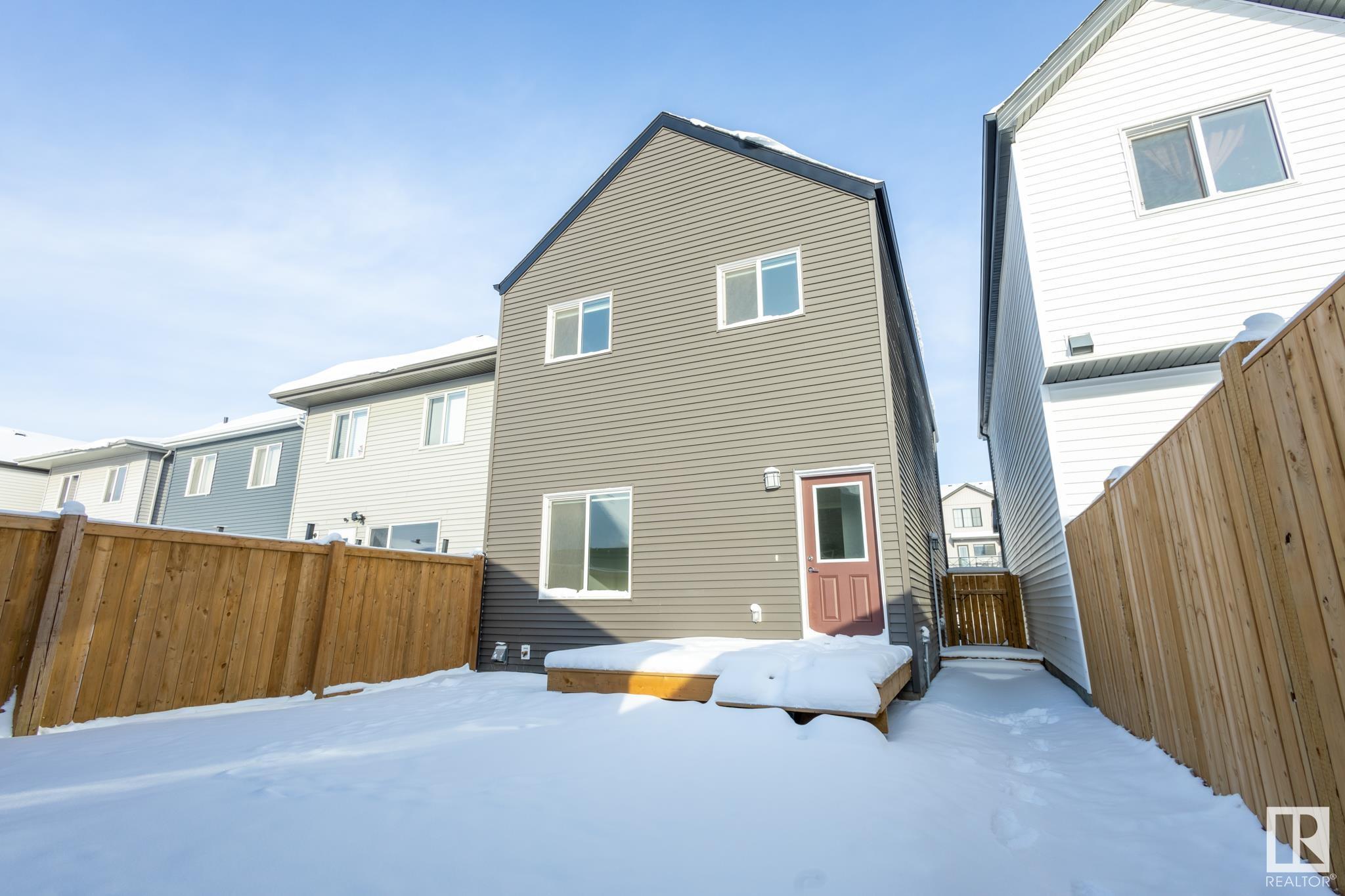     19247 27 AV NW , Edmonton,  ,T6M 2N6 ;  Listing Number: MLS E4420309