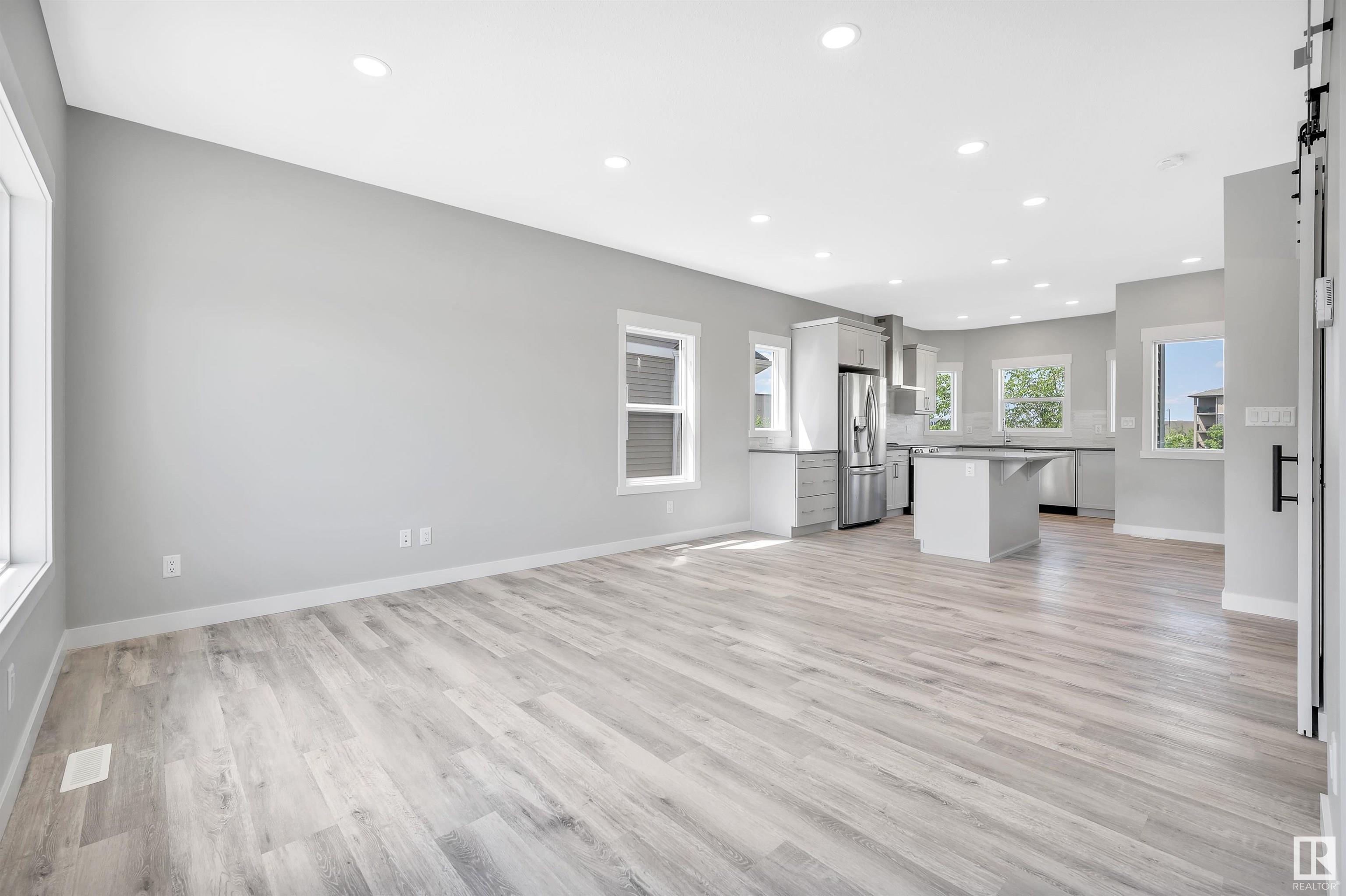      #33 150 Everitt DR , St. Albert,  ,T8N 7R8 ;  Listing Number: MLS E4420313