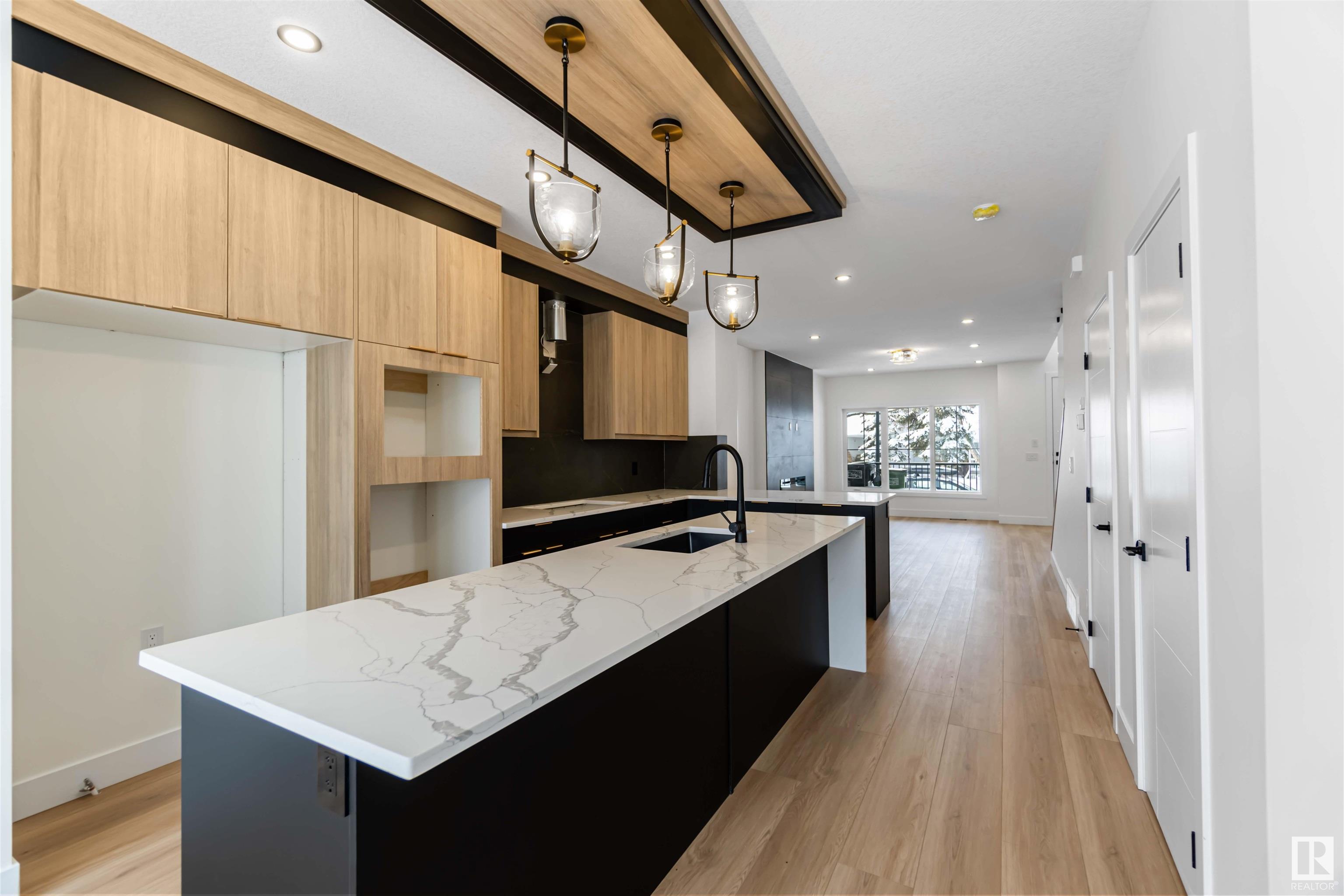      11017 125 ST NW , Edmonton,  ,T5M 0M2 ;  Listing Number: MLS E4420319