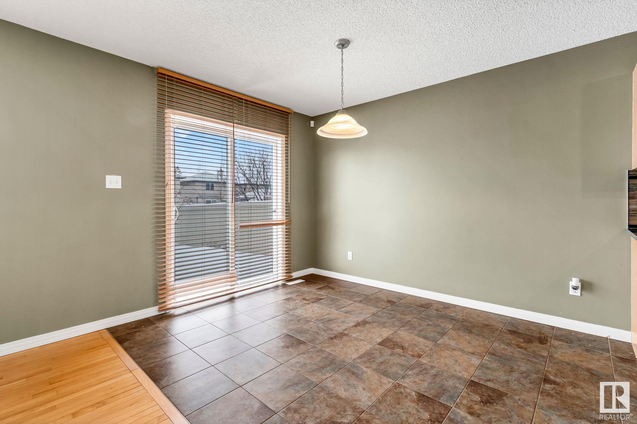      711 89 ST SW SW , Edmonton,  ,T6X 1B9 ;  Listing Number: MLS E4420323