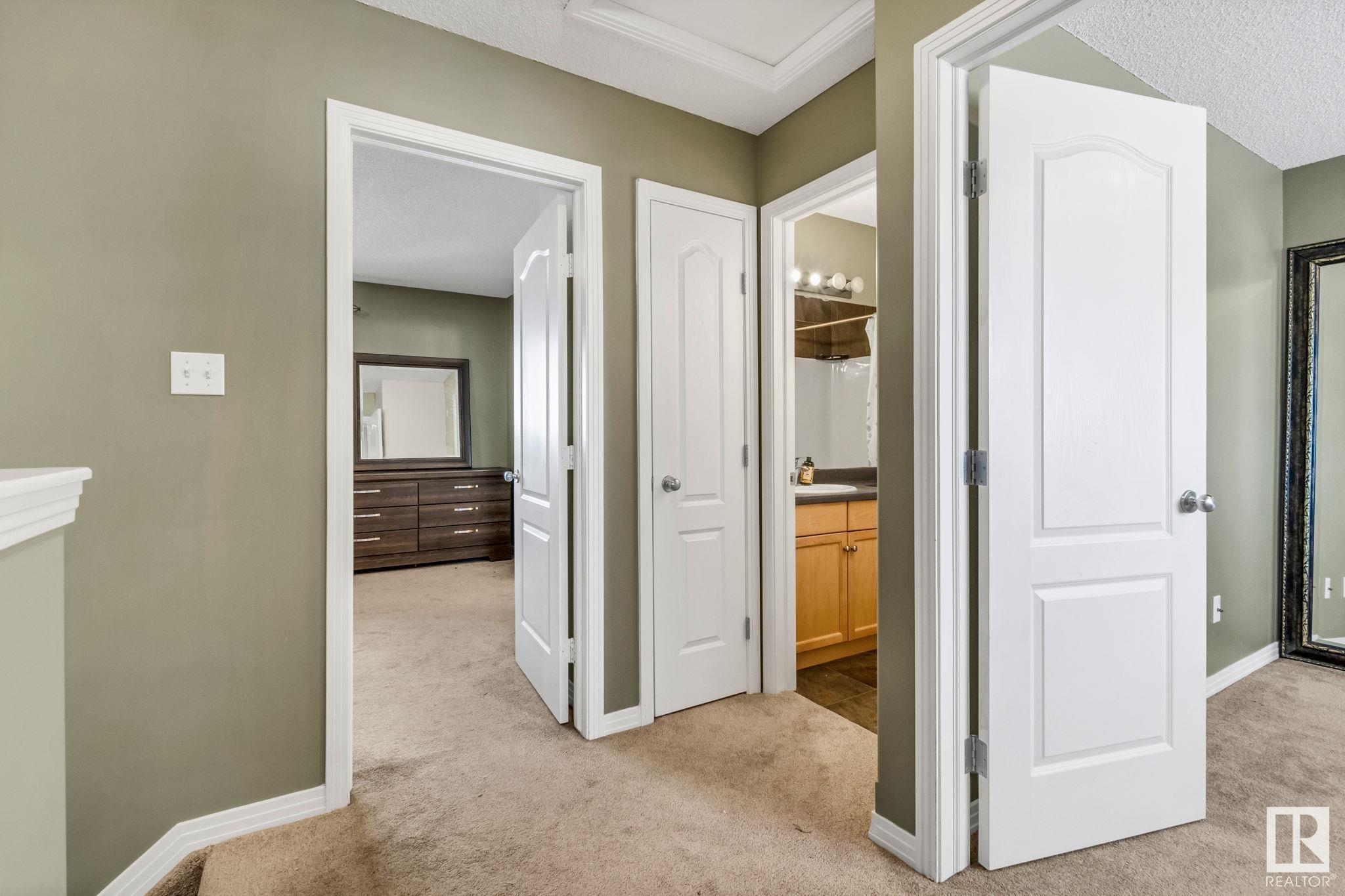      711 89 ST SW SW , Edmonton,  ,T6X 1B9 ;  Listing Number: MLS E4420323