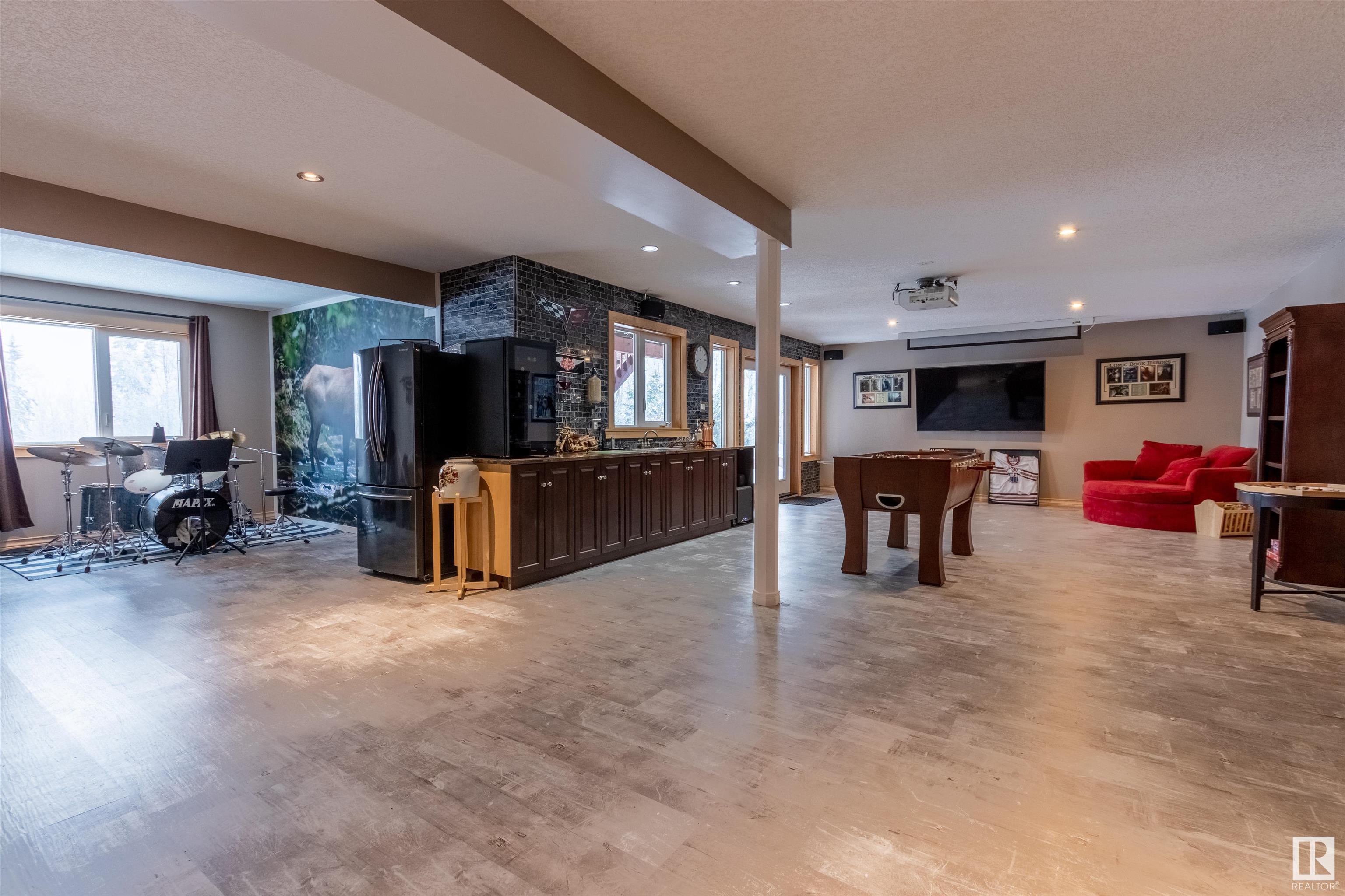      56225 RGE RD 13 , Rural Lac Ste. Anne County,  ,T0E 1V0 ;  Listing Number: MLS E4420324