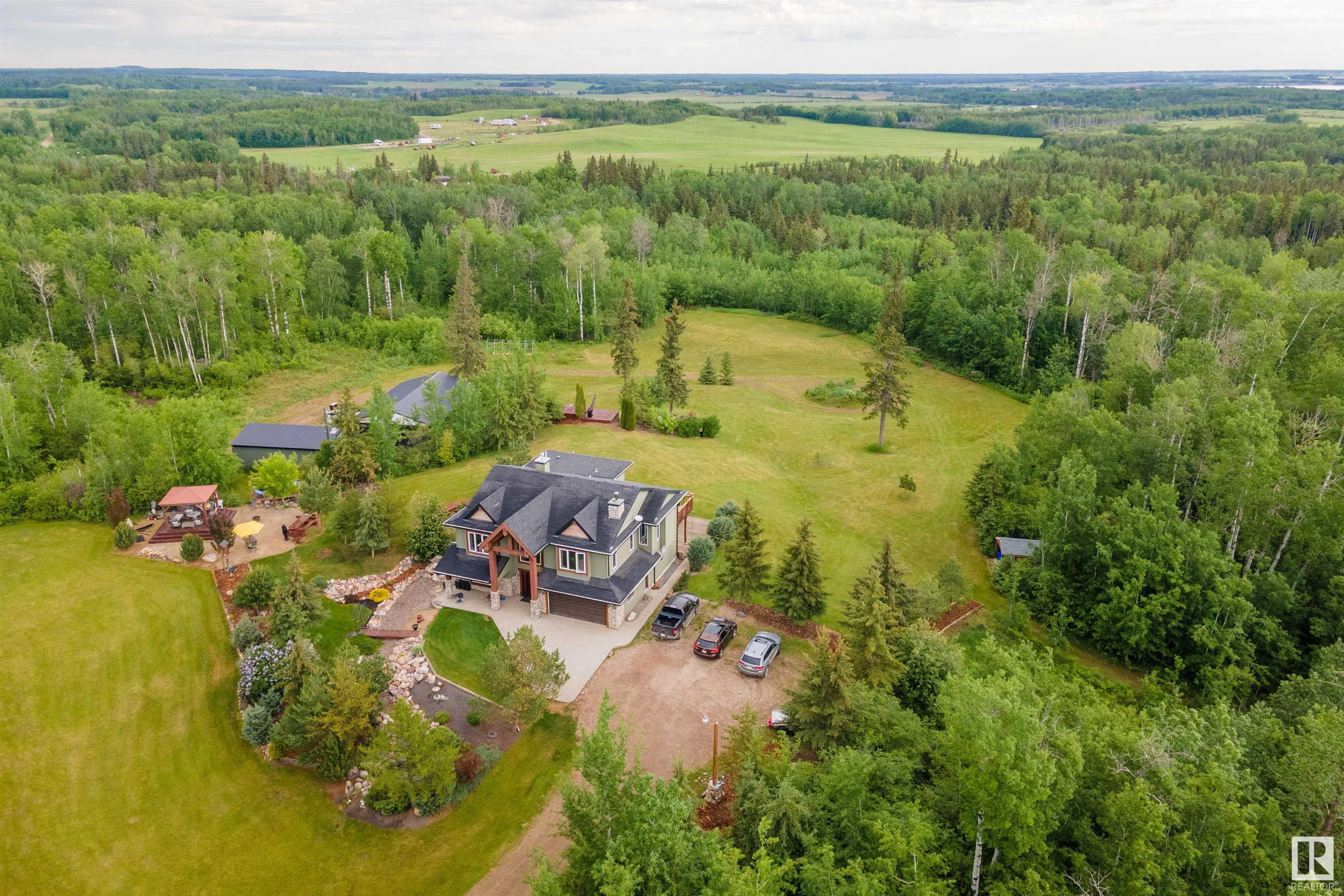      56225 RGE RD 13 , Rural Lac Ste. Anne County,  ,T0E 1V0 ;  Listing Number: MLS E4420324