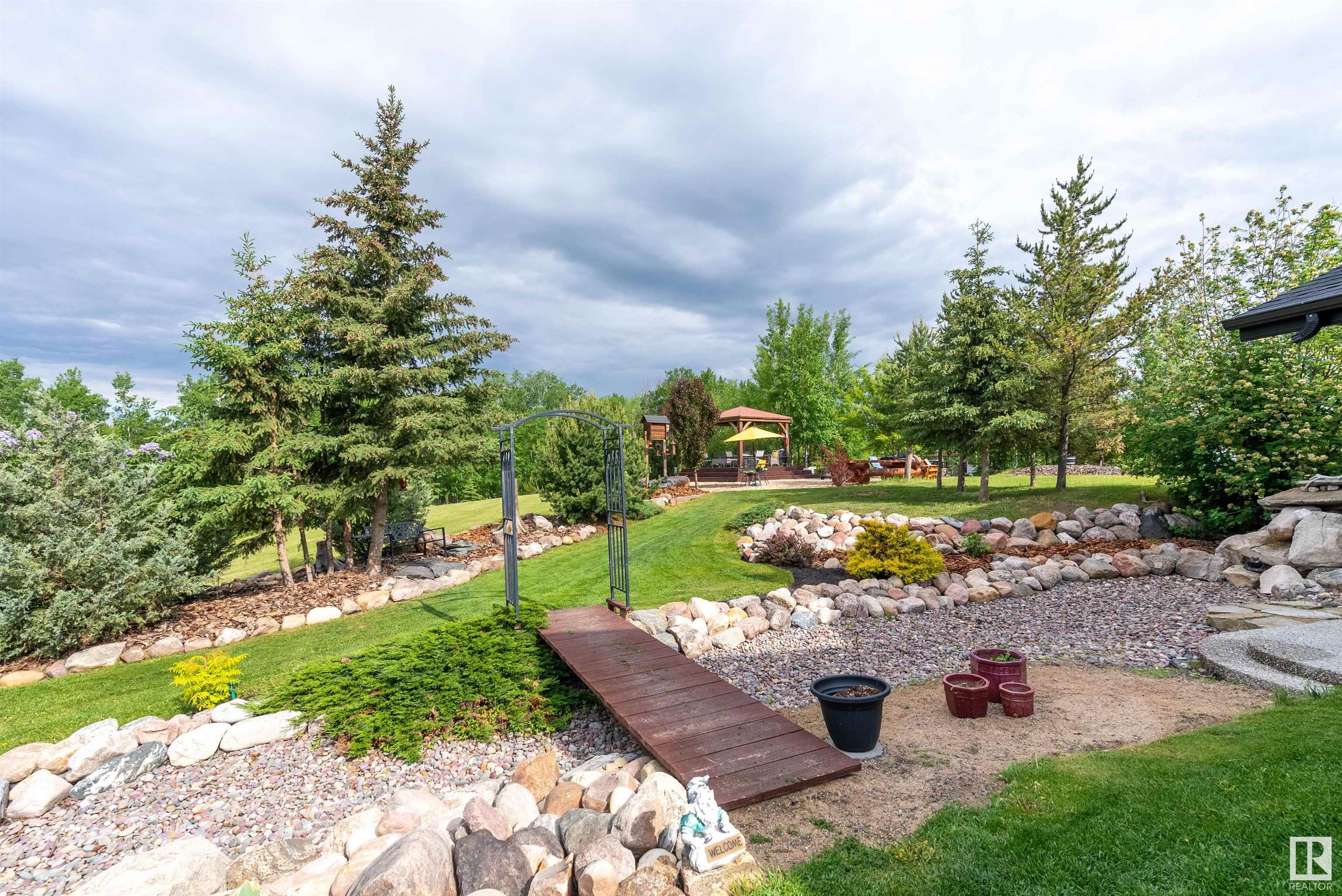      56225 RGE RD 13 , Rural Lac Ste. Anne County,  ,T0E 1V0 ;  Listing Number: MLS E4420324