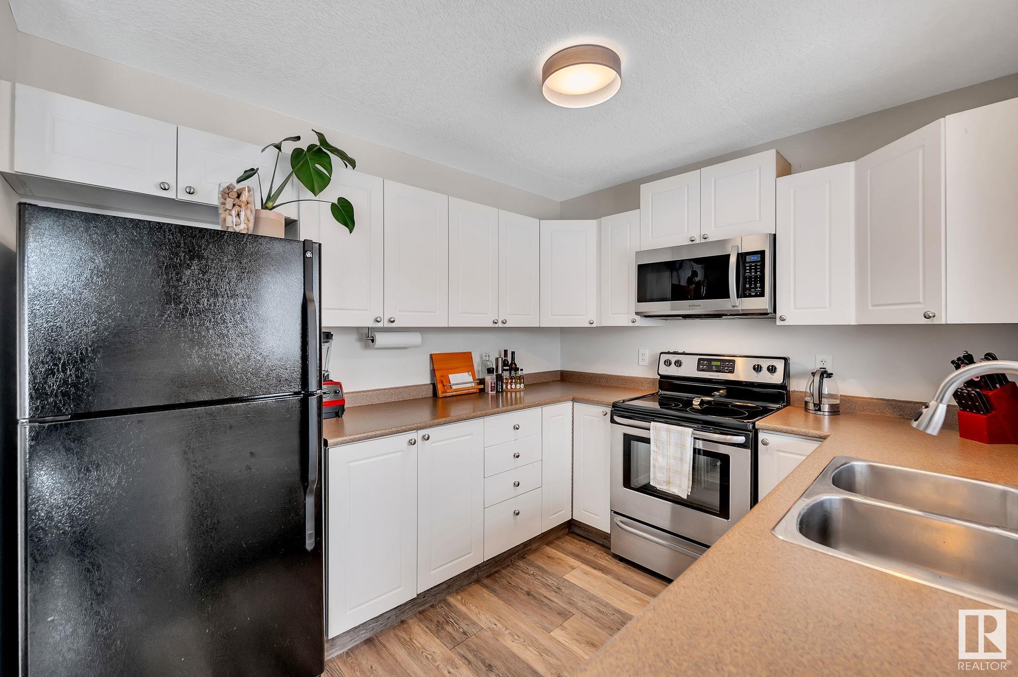      #28 4731 TERWILLEGAR CM NW , Edmonton,  ,T6R 3L4 ;  Listing Number: MLS E4420327