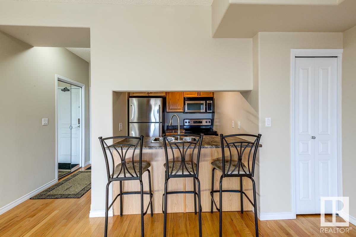      #807 10319 111 ST NW , Edmonton,  ,T5K 0A2 ;  Listing Number: MLS E4420332