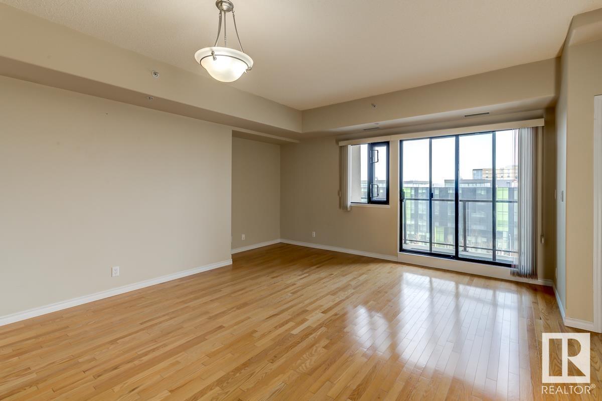      #807 10319 111 ST NW , Edmonton,  ,T5K 0A2 ;  Listing Number: MLS E4420332