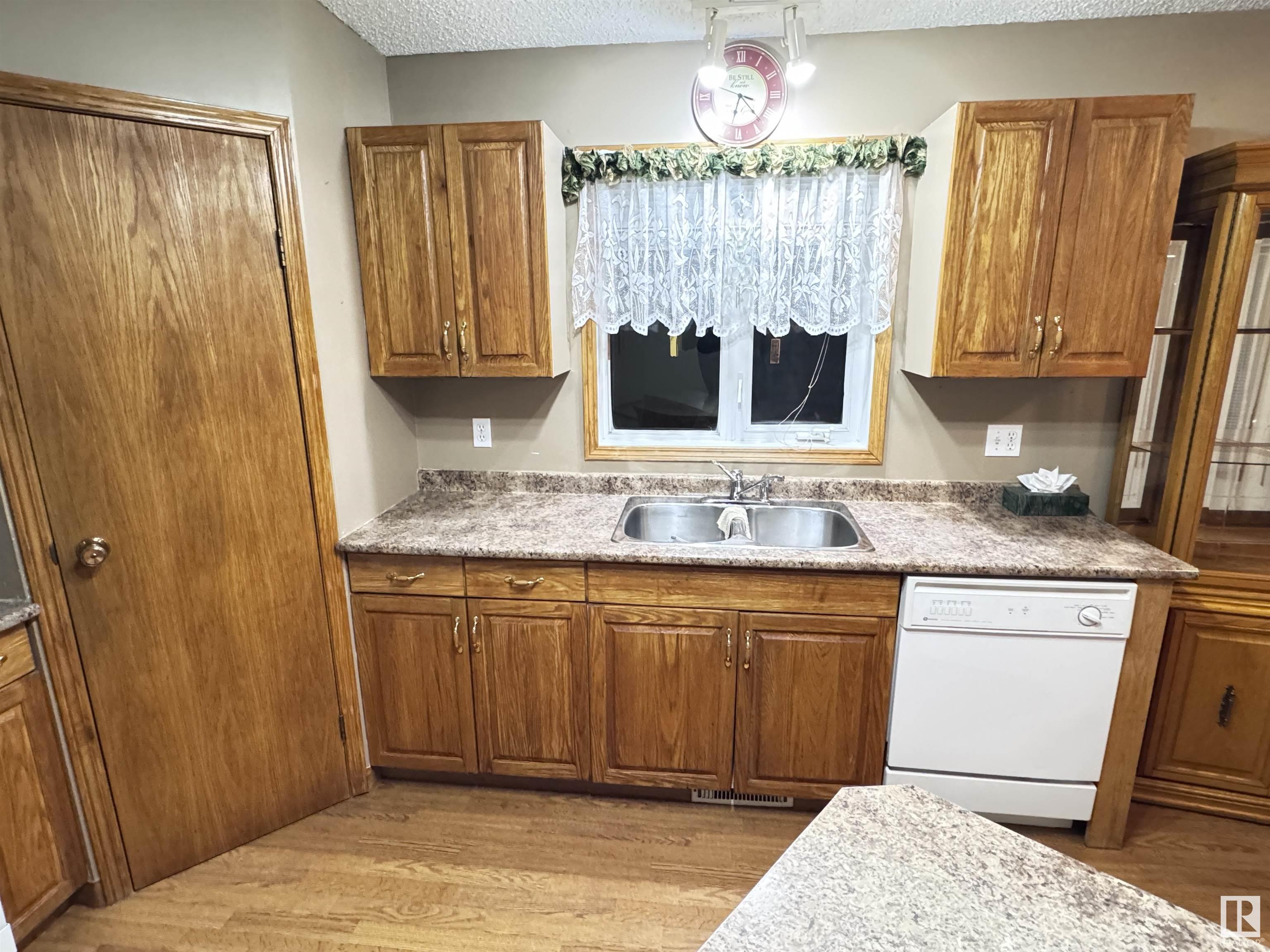      10240 104 ST , Westlock,  ,T7P 1V6 ;  Listing Number: MLS E4420339