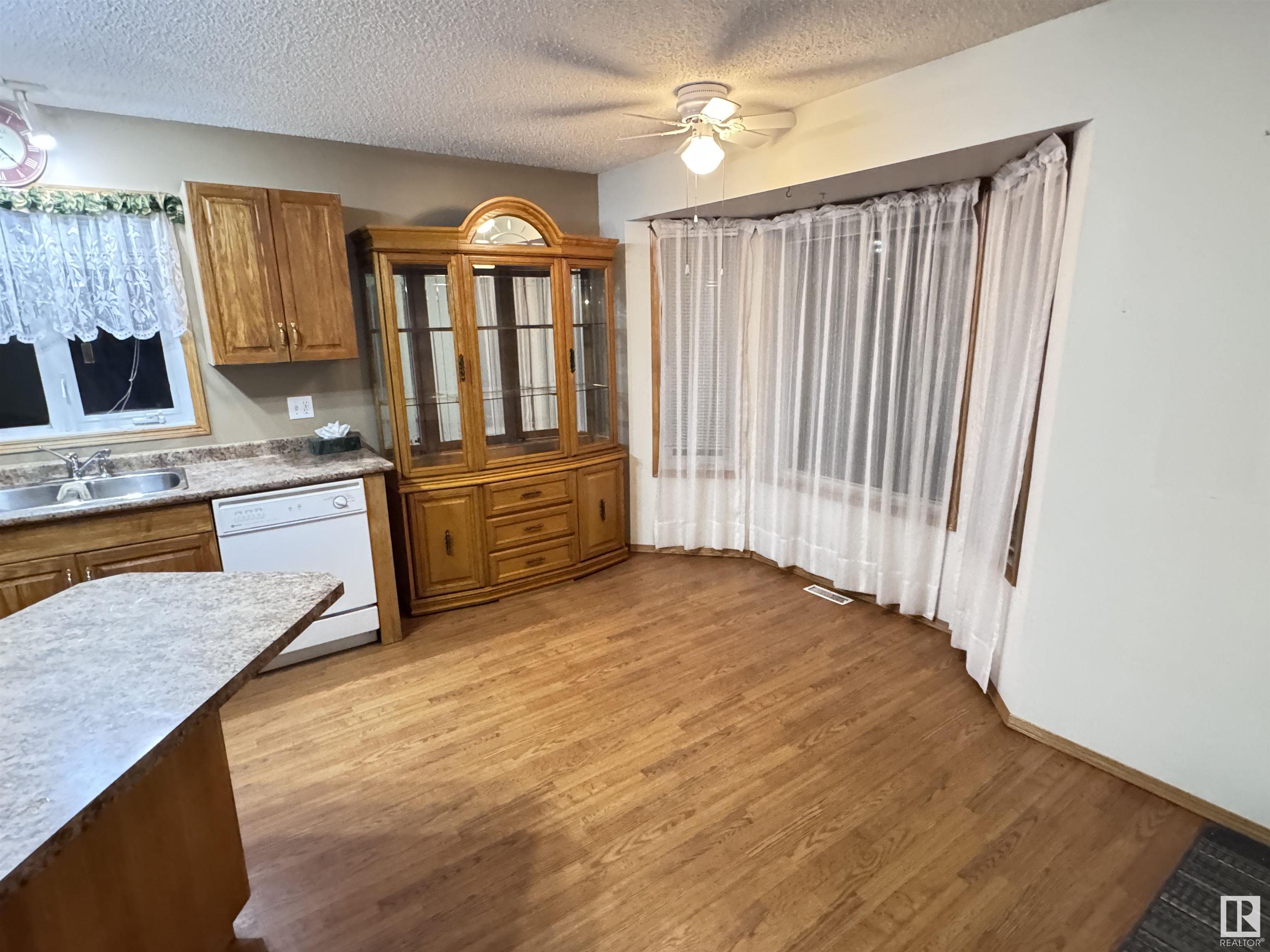      10240 104 ST , Westlock,  ,T7P 1V6 ;  Listing Number: MLS E4420339