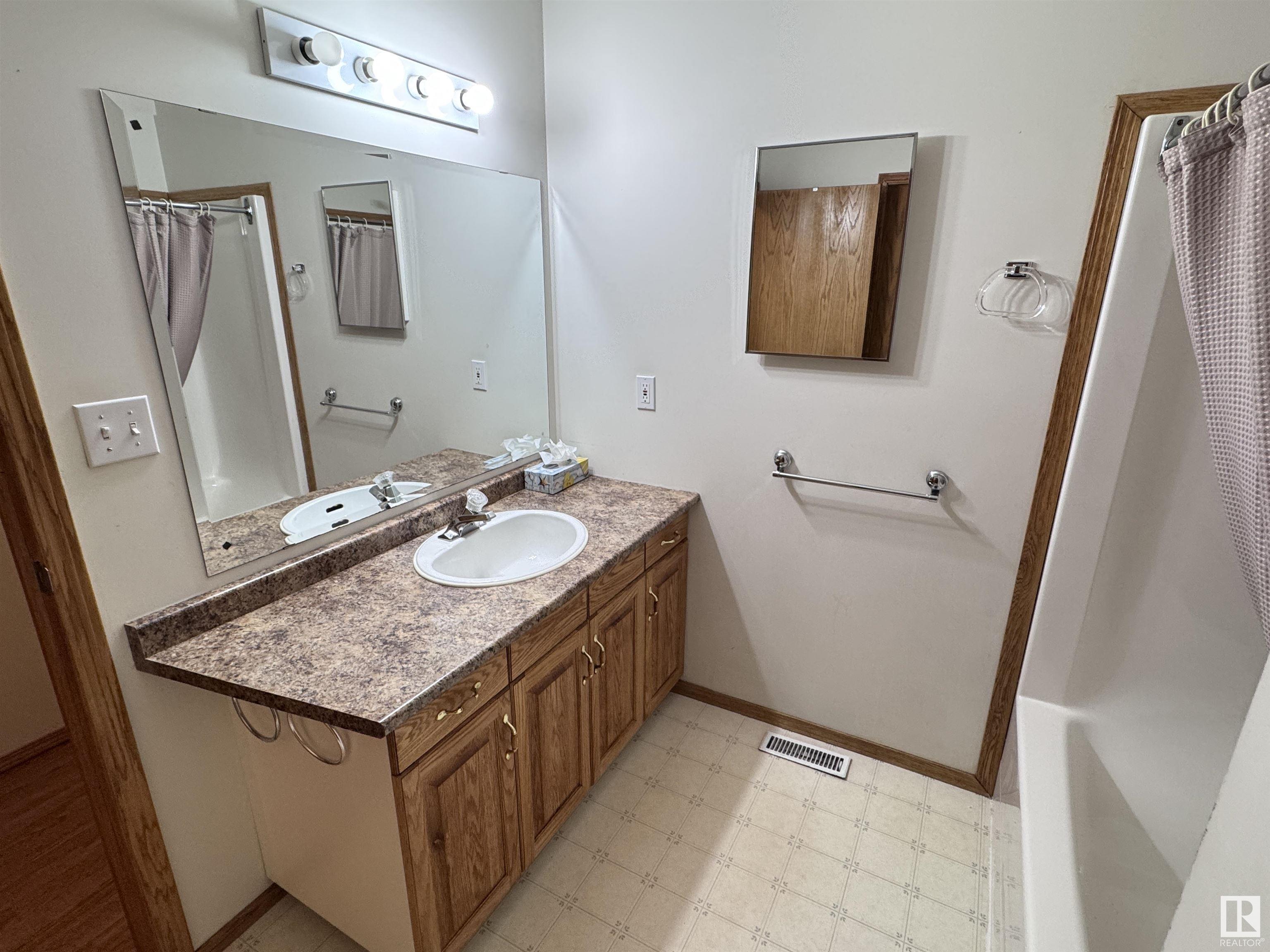      10240 104 ST , Westlock,  ,T7P 1V6 ;  Listing Number: MLS E4420339