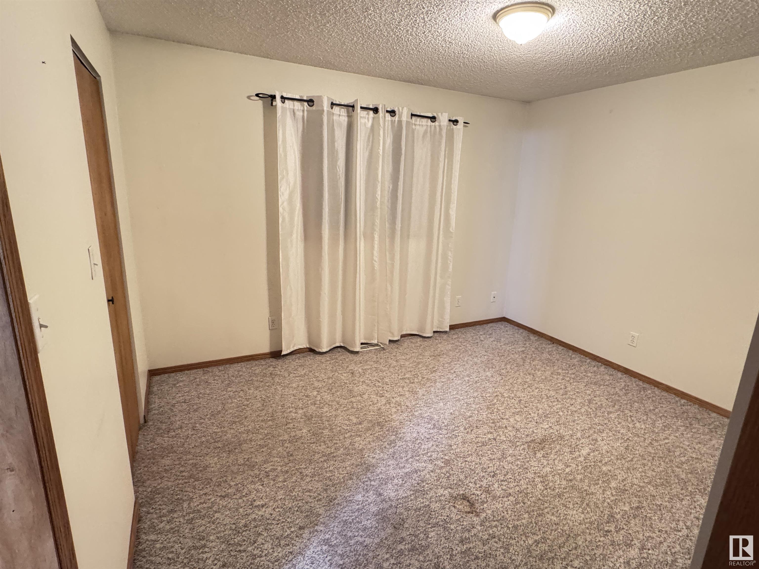      10240 104 ST , Westlock,  ,T7P 1V6 ;  Listing Number: MLS E4420339