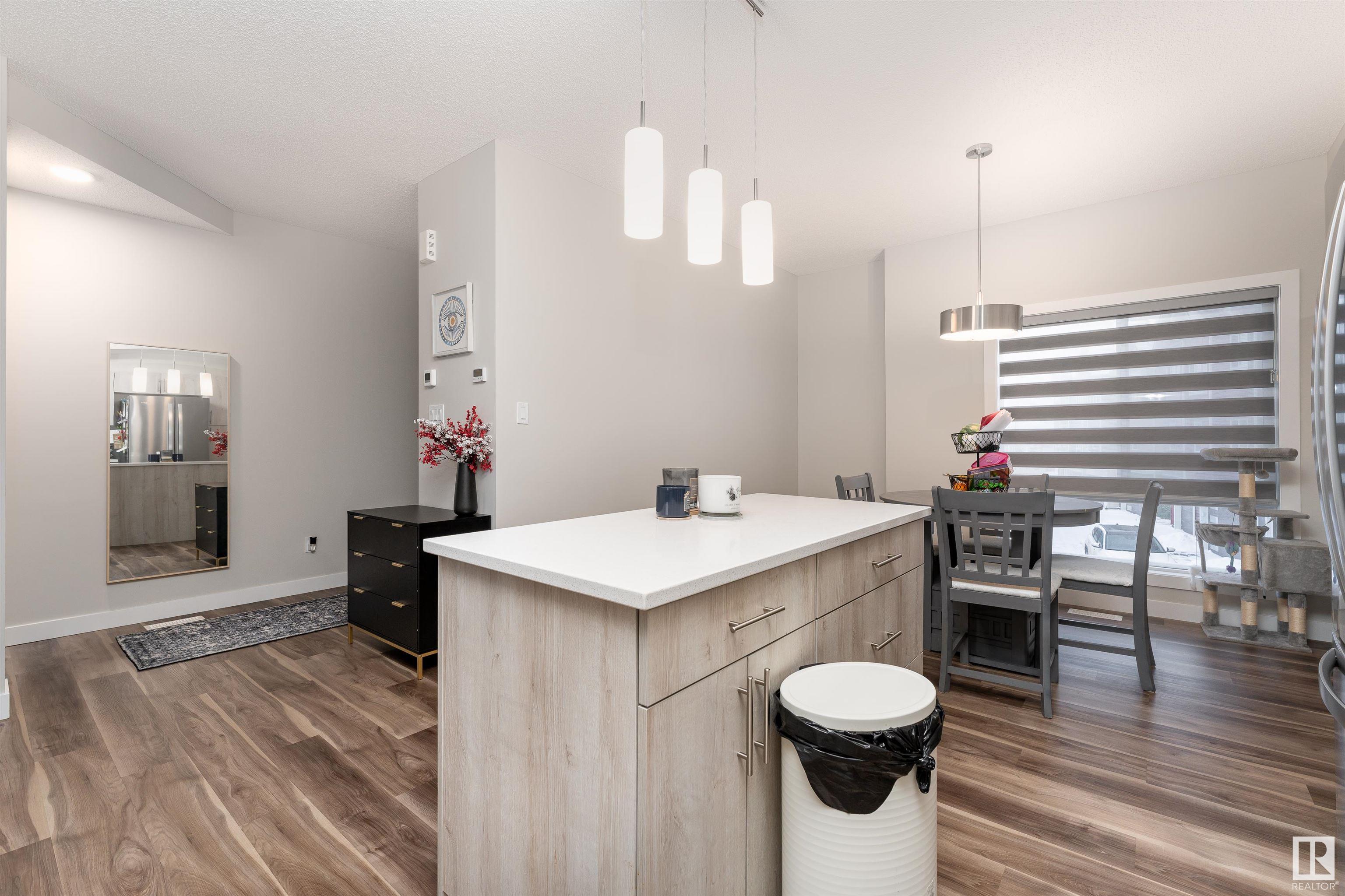      #17 979 CRYSTALLINA NERA WY NW , Edmonton,  ,T5Z 0S3 ;  Listing Number: MLS E4420340