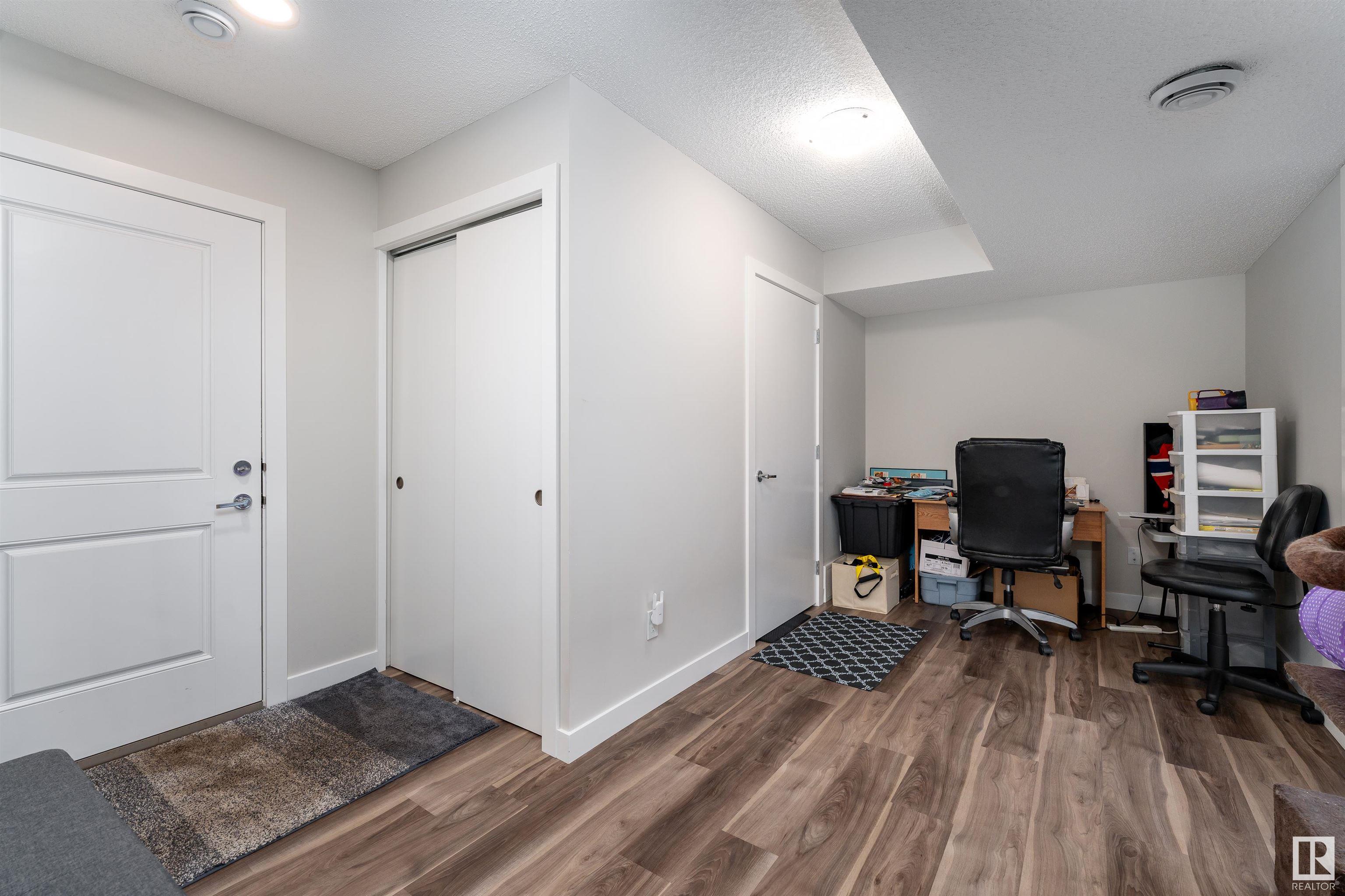      #17 979 CRYSTALLINA NERA WY NW , Edmonton,  ,T5Z 0S3 ;  Listing Number: MLS E4420340