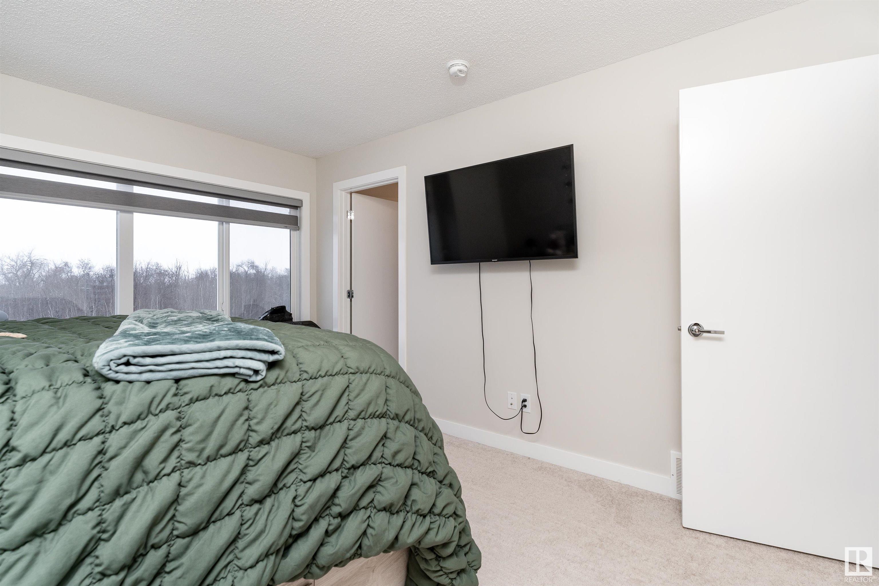      #17 979 CRYSTALLINA NERA WY NW , Edmonton,  ,T5Z 0S3 ;  Listing Number: MLS E4420340