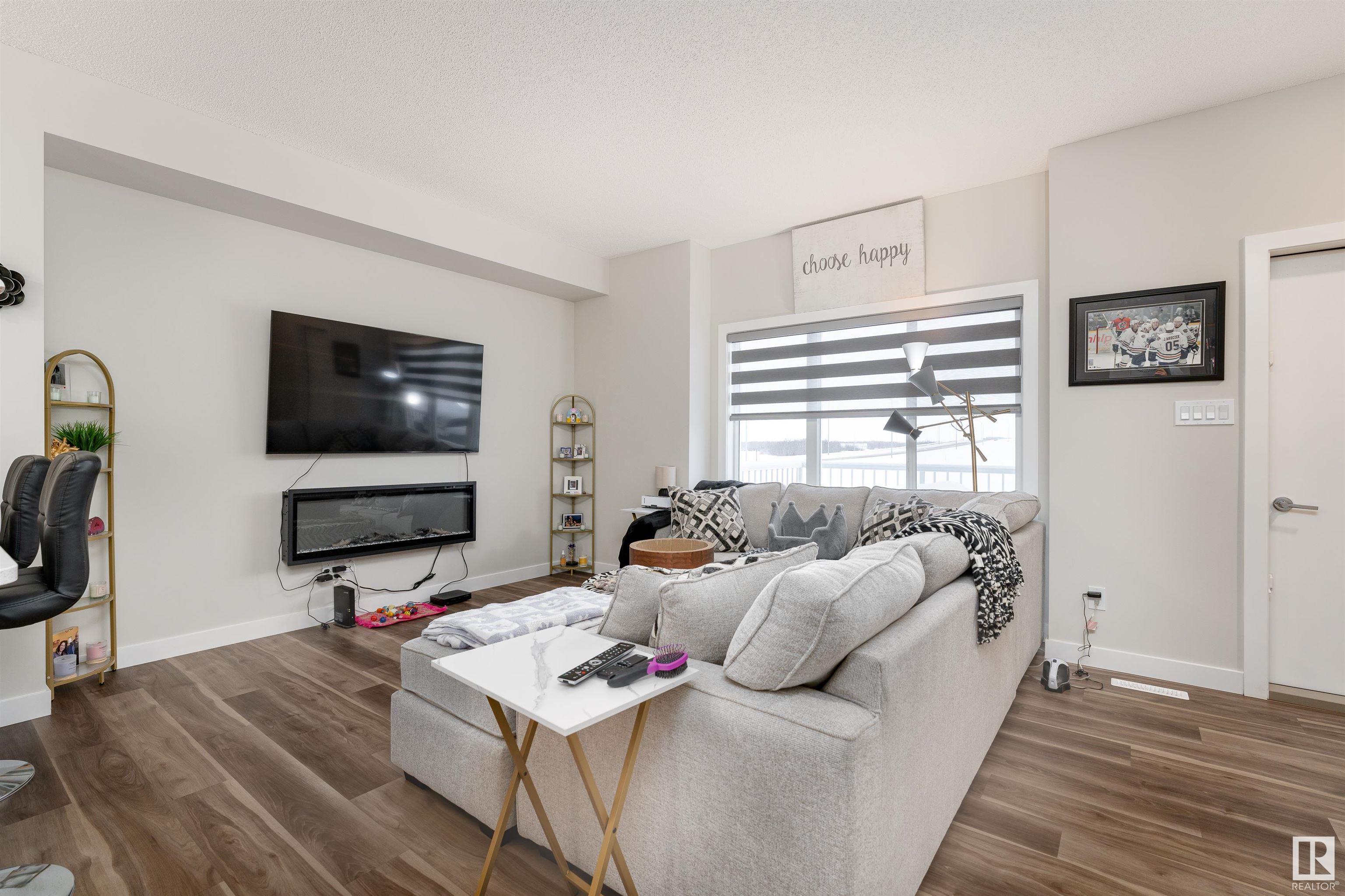      #17 979 CRYSTALLINA NERA WY NW , Edmonton,  ,T5Z 0S3 ;  Listing Number: MLS E4420340