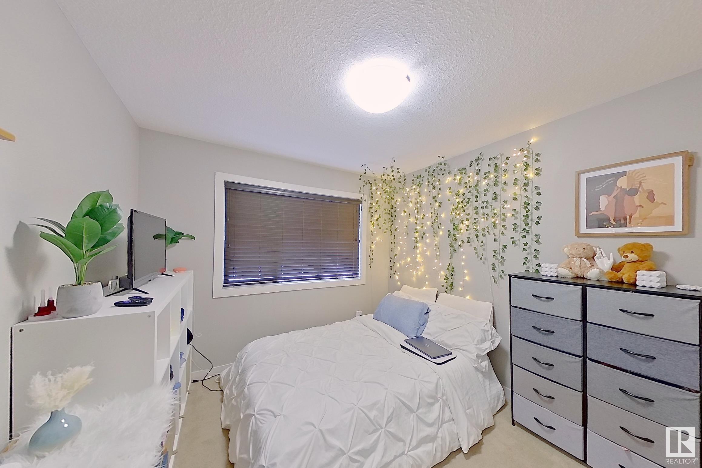     679 ALLARD BV SW , Edmonton,  ,T6W 2V5 ;  Listing Number: MLS E4420341
