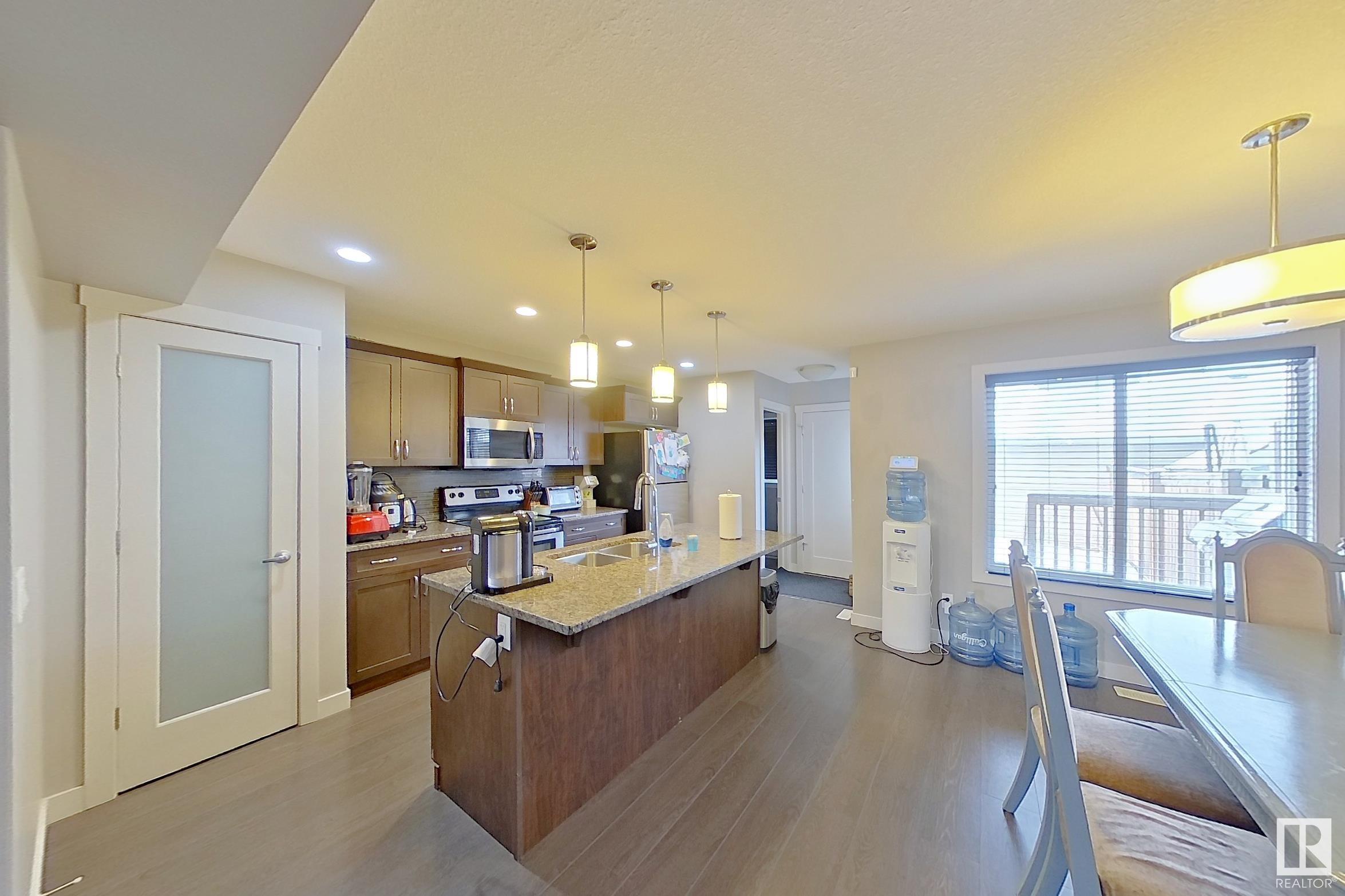      679 ALLARD BV SW , Edmonton,  ,T6W 2V5 ;  Listing Number: MLS E4420341