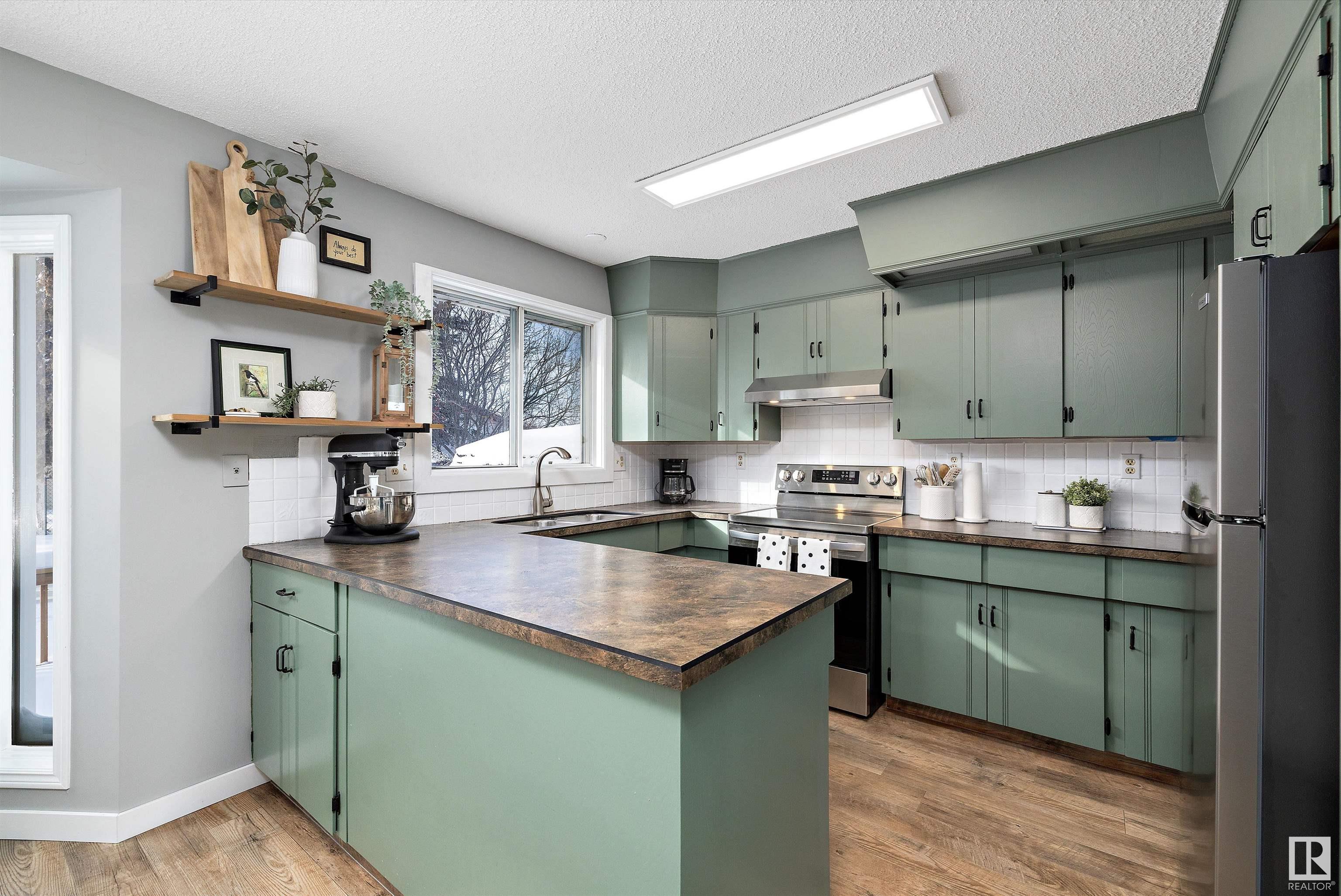      3923 43 AV , Leduc,  ,T9E 4V7 ;  Listing Number: MLS E4420343