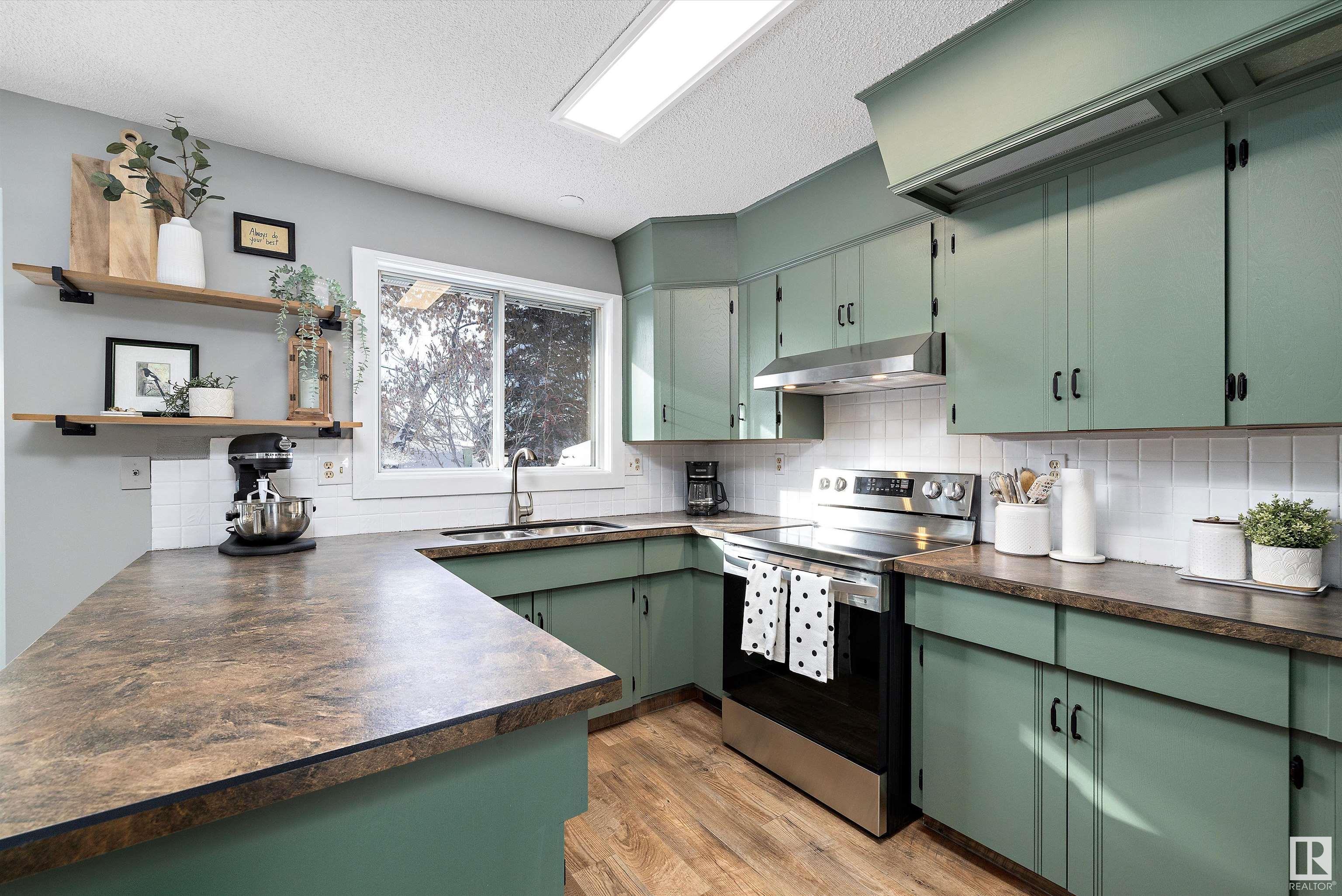      3923 43 AV , Leduc,  ,T9E 4V7 ;  Listing Number: MLS E4420343