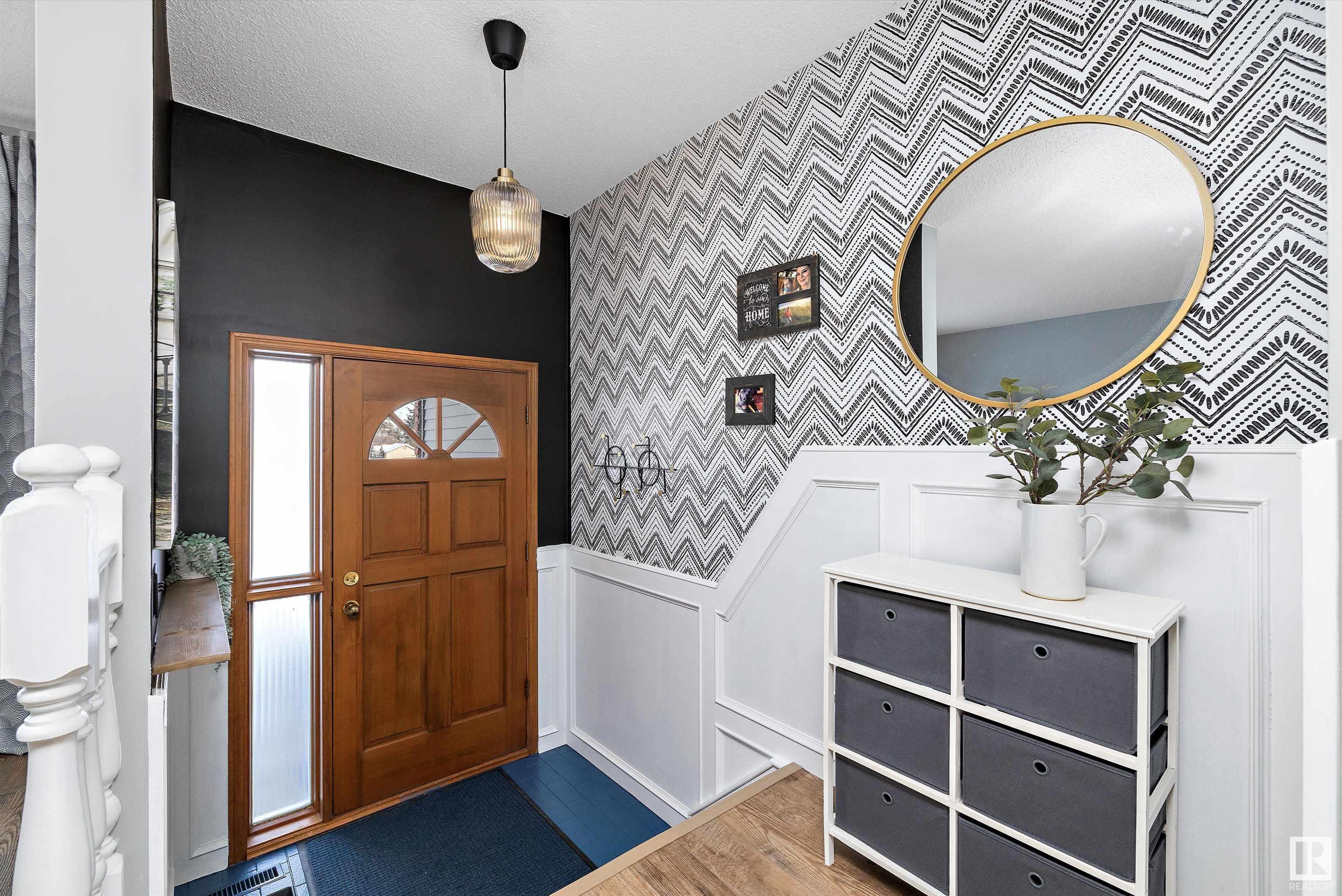      3923 43 AV , Leduc,  ,T9E 4V7 ;  Listing Number: MLS E4420343