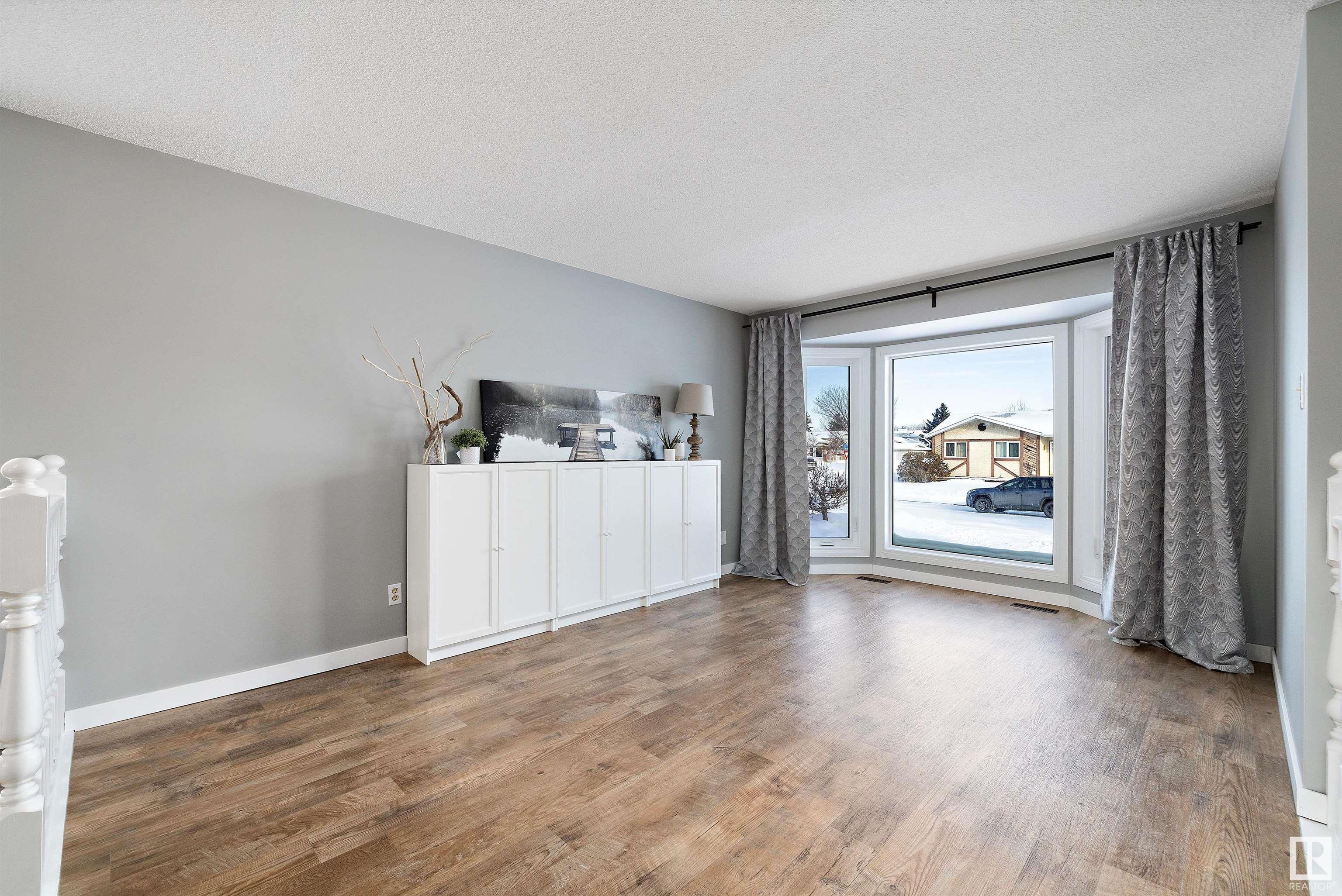      3923 43 AV , Leduc,  ,T9E 4V7 ;  Listing Number: MLS E4420343
