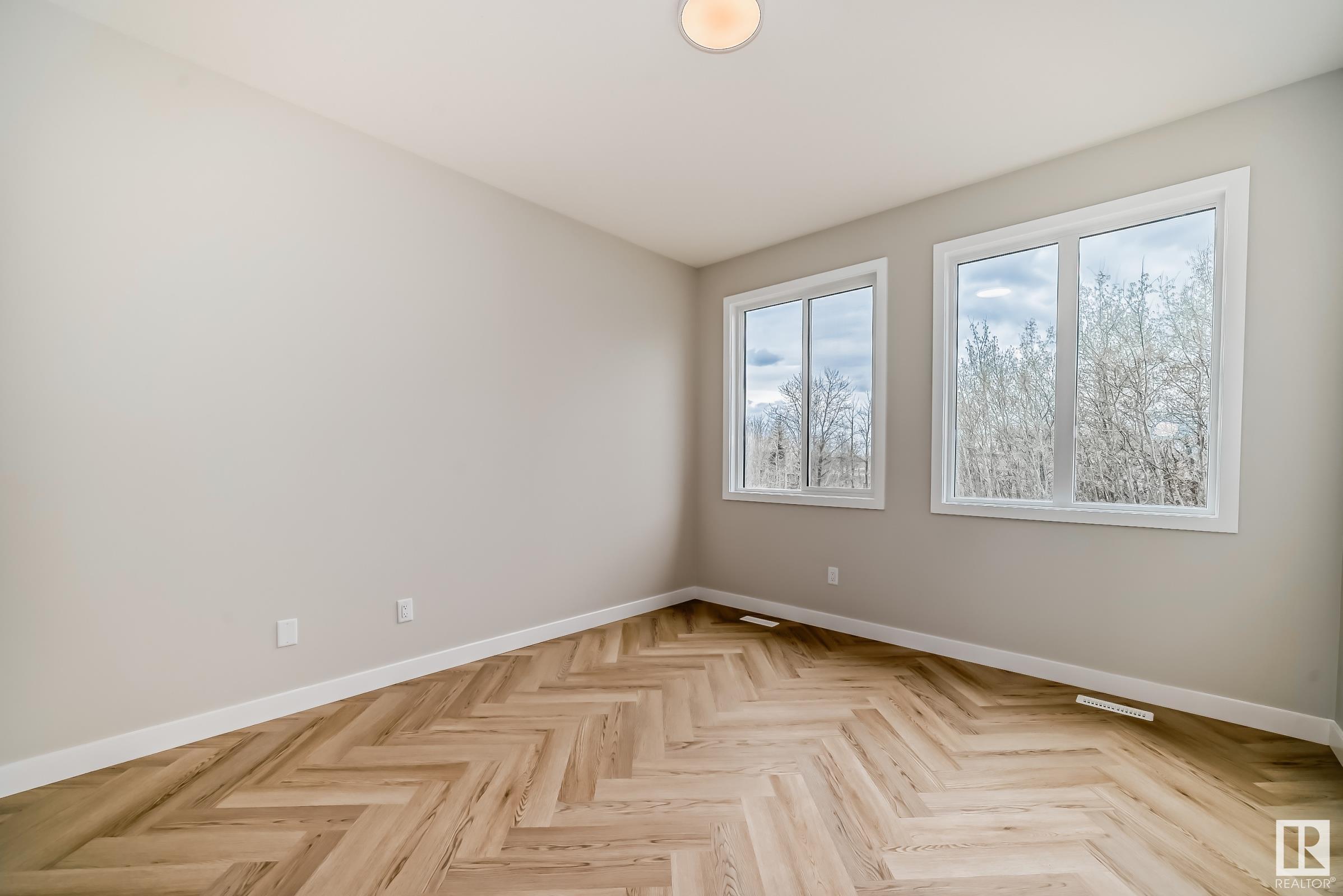      2917 65 ST SW , Edmonton,  ,T6X 3G4 ;  Listing Number: MLS E4420345