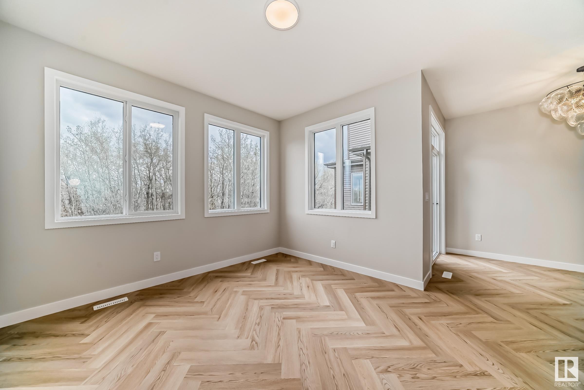      2917 65 ST SW , Edmonton,  ,T6X 3G4 ;  Listing Number: MLS E4420345