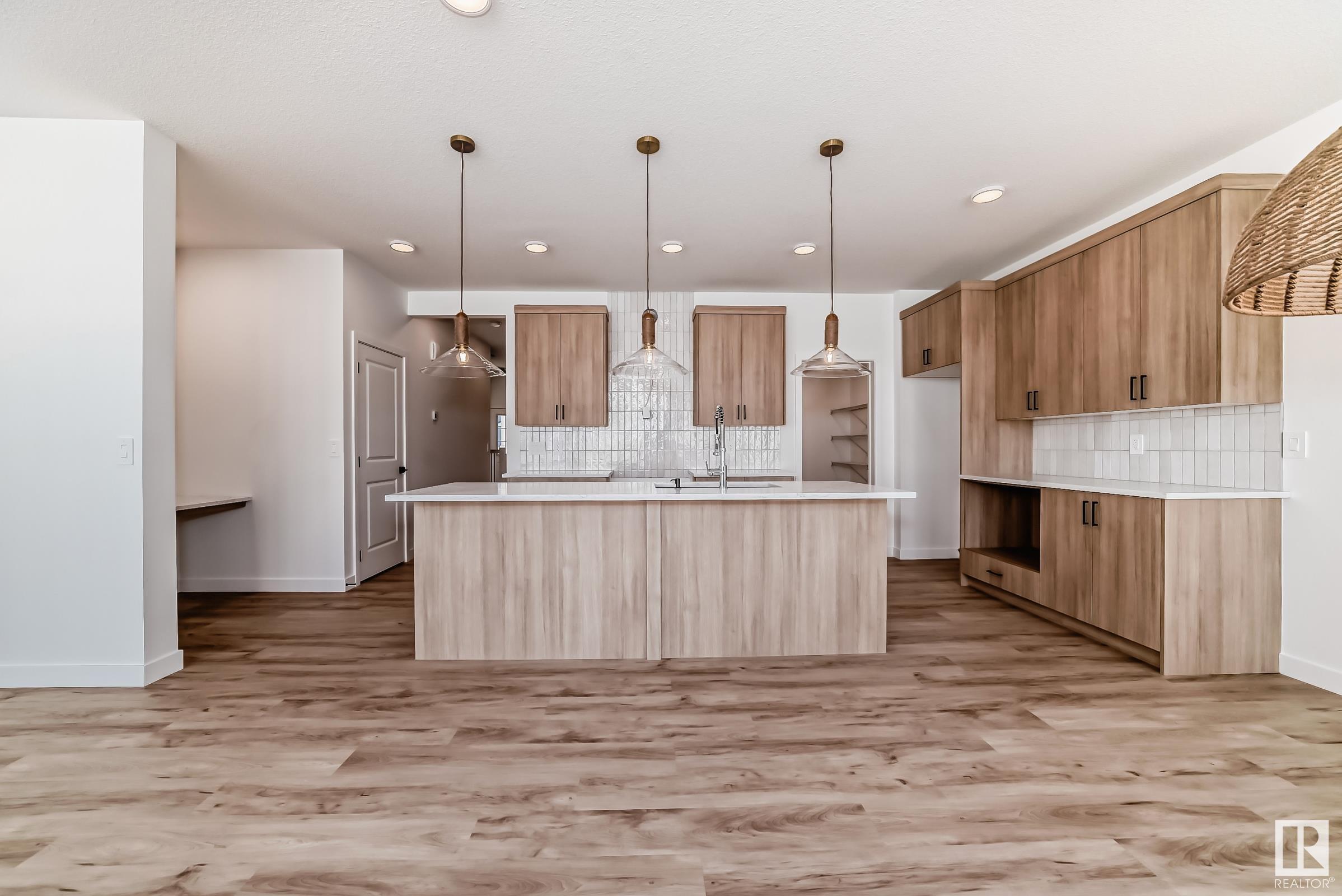      5448 KOOTOOK RD SW , Edmonton,  ,T6W 2Z5 ;  Listing Number: MLS E4420350