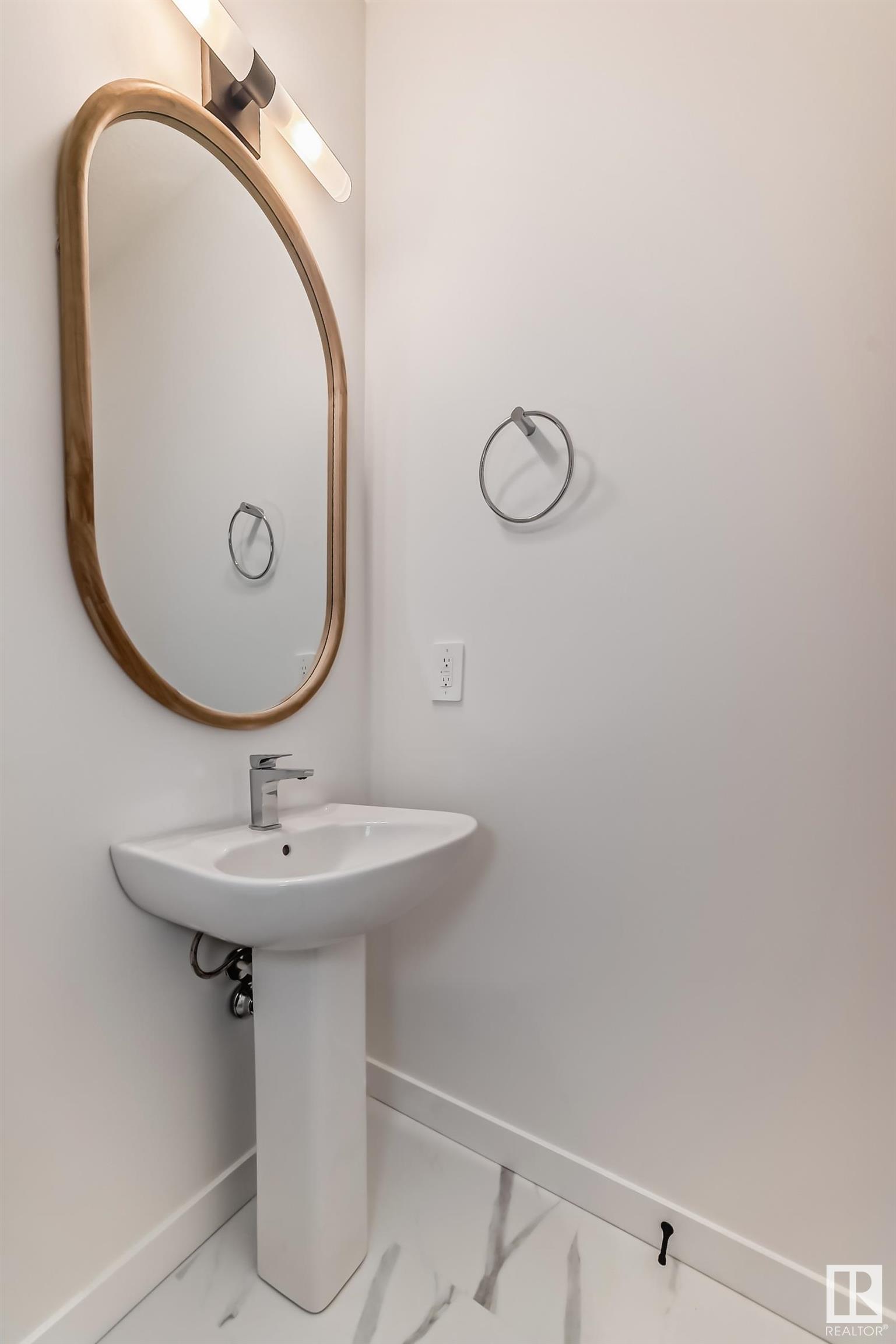      5448 KOOTOOK RD SW , Edmonton,  ,T6W 2Z5 ;  Listing Number: MLS E4420350