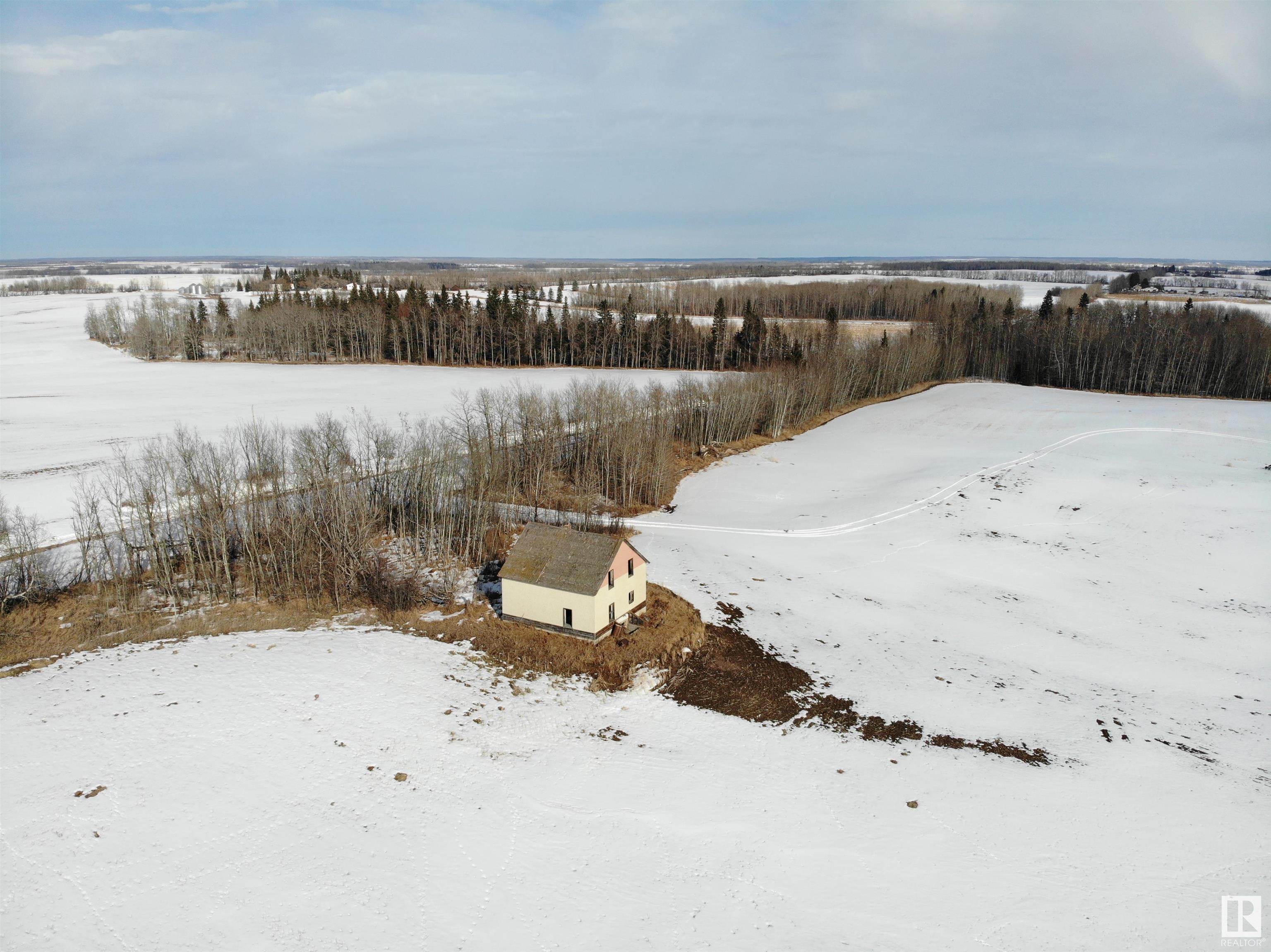      Junction of Twp 614A &amp; Rge Rd 251 , Rural Westlock County,  ,T7P 2P4 ;  Listing Number: MLS E4420355