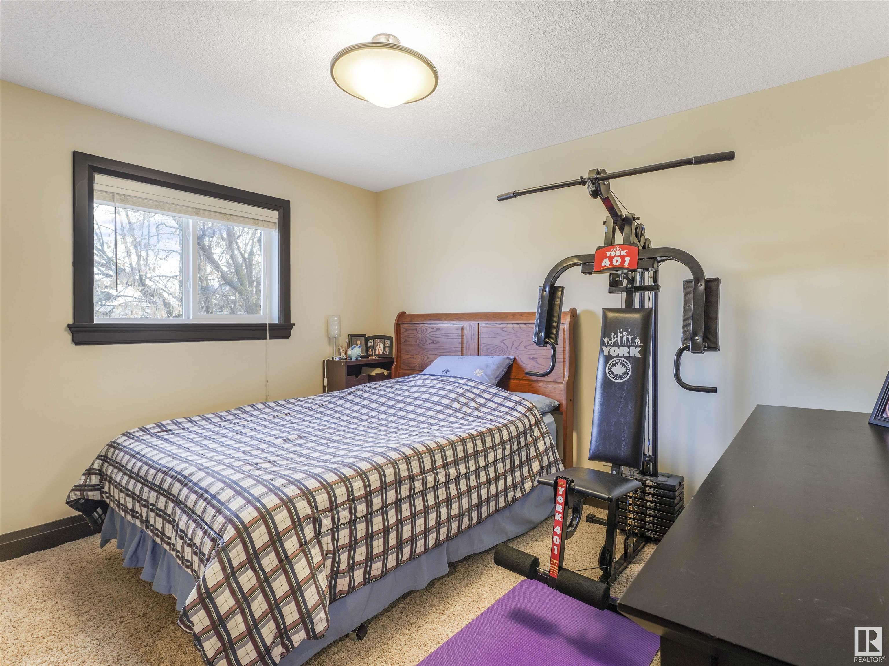      9623 150 ST NW , Edmonton,  ,T5P 1N2 ;  Listing Number: MLS E4420356
