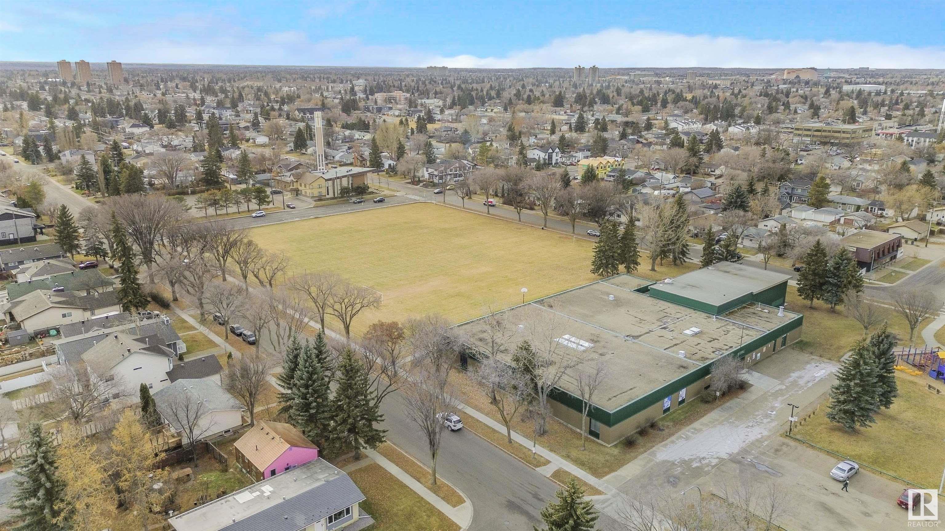      9623 150 ST NW , Edmonton,  ,T5P 1N2 ;  Listing Number: MLS E4420356