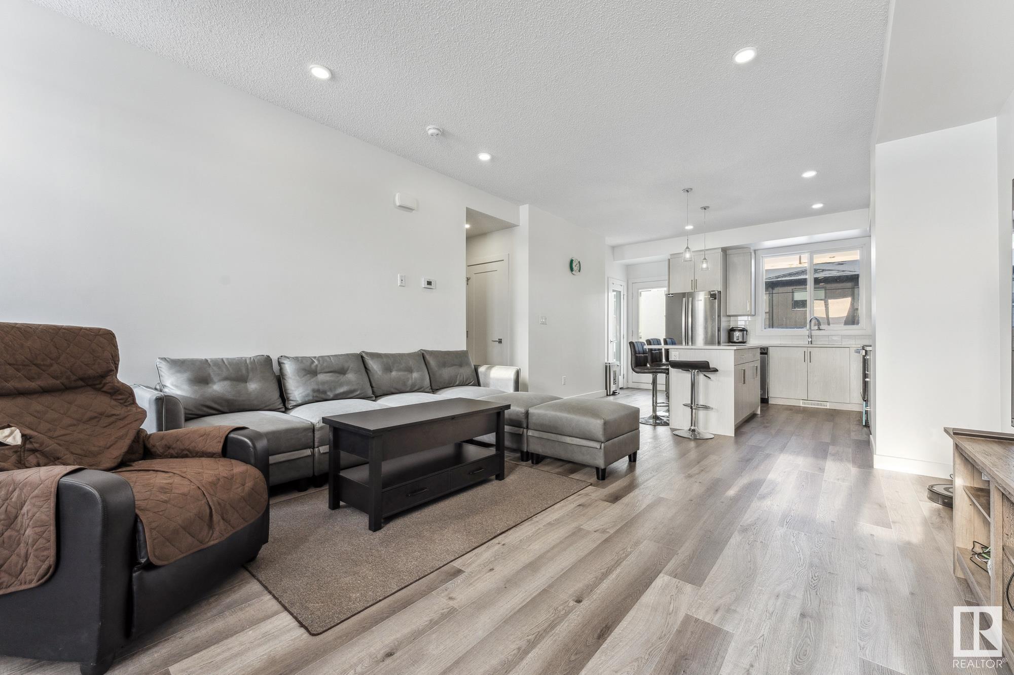      22780 97 AV NW , Edmonton,  ,T5T 7S6 ;  Listing Number: MLS E4420358