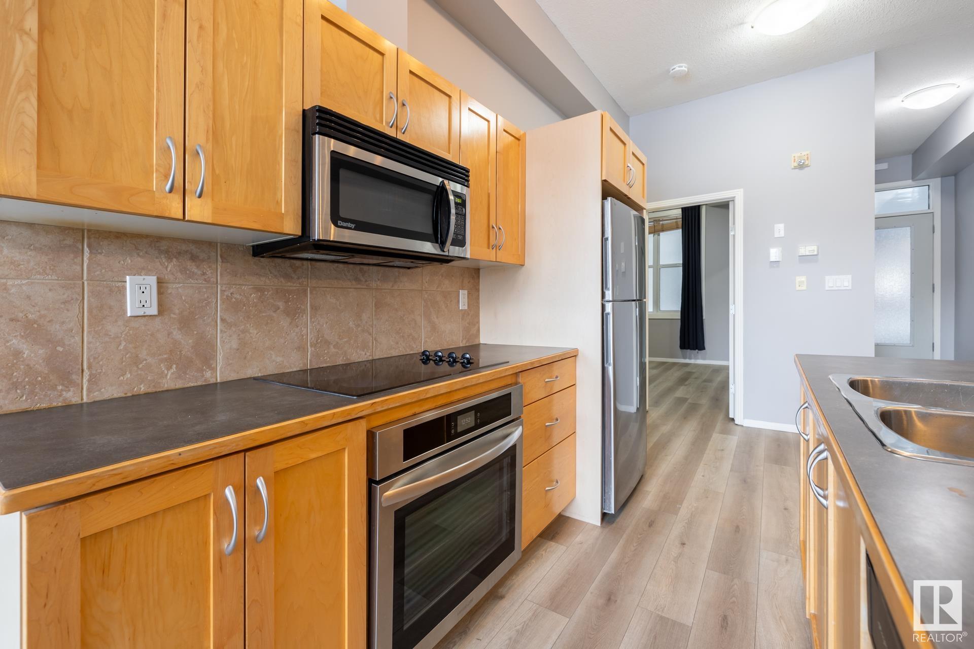      #210 10147 112 ST NW , Edmonton,  ,T5K 1M1 ;  Listing Number: MLS E4420360