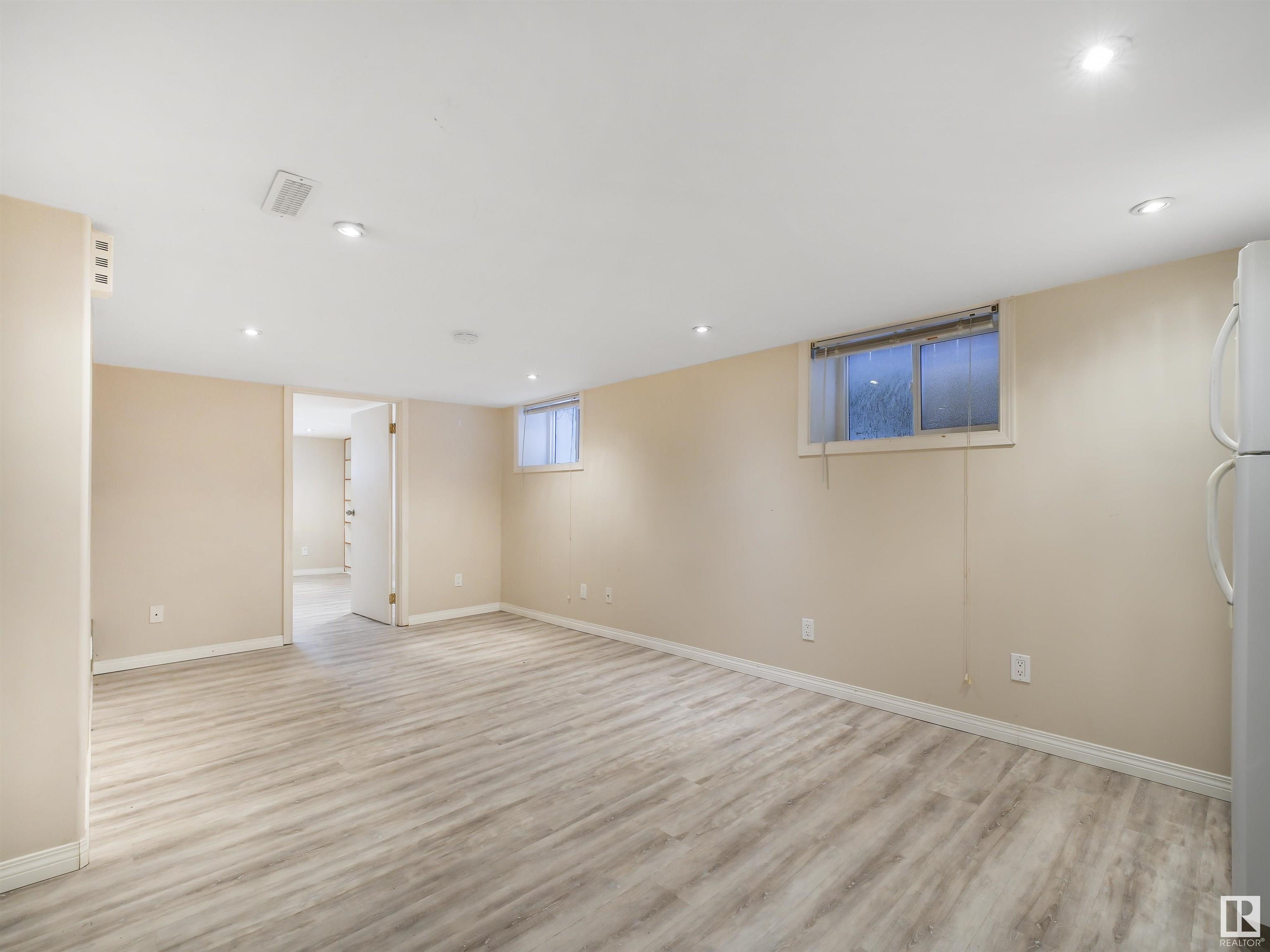      10942 80 AV NW , Edmonton,  ,T6G 0R1 ;  Listing Number: MLS E4420364
