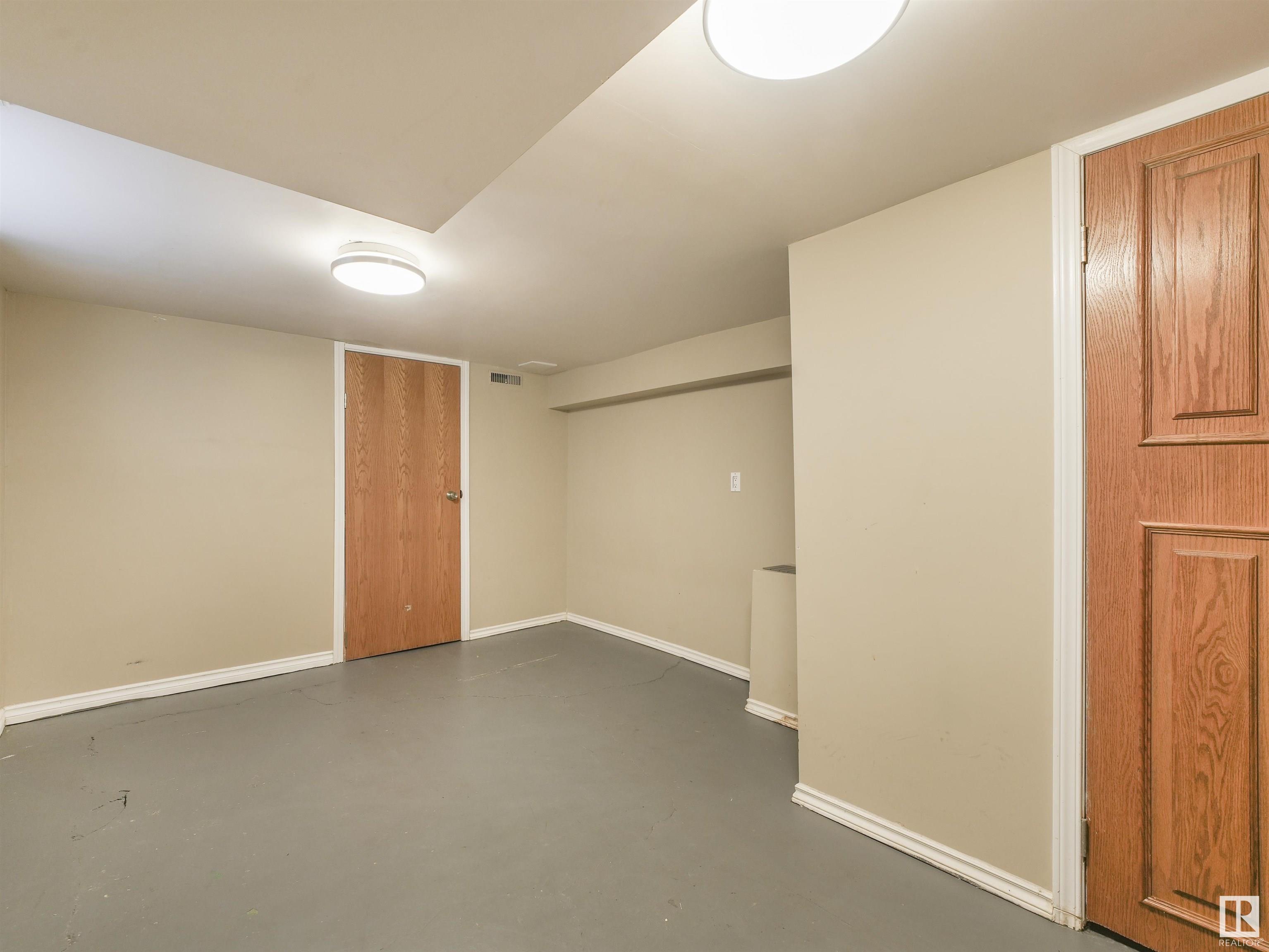      10942 80 AV NW , Edmonton,  ,T6G 0R1 ;  Listing Number: MLS E4420364