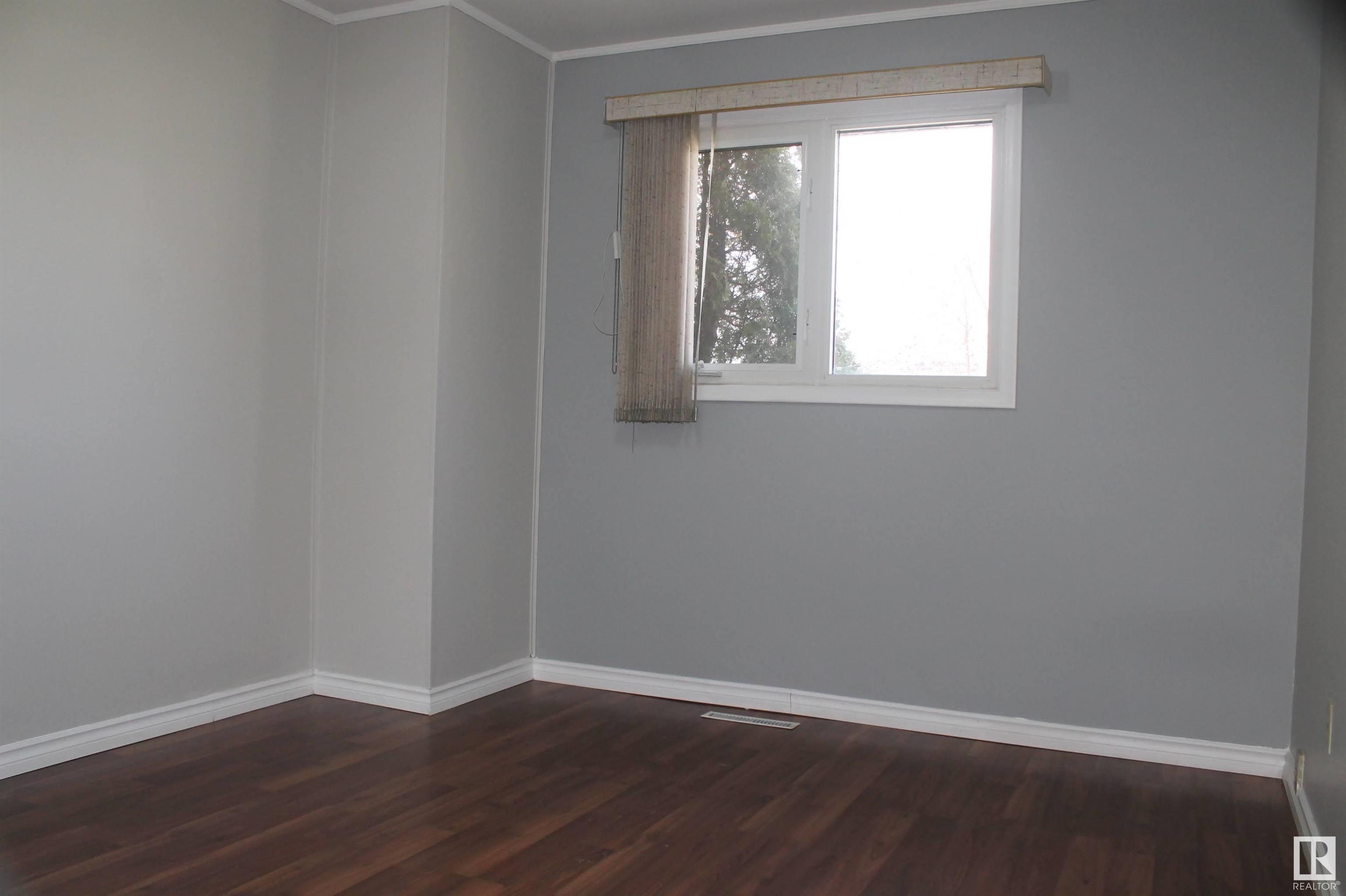      49 Sheridan DR , St. Albert,  ,T8N 1N1 ;  Listing Number: MLS E4420365