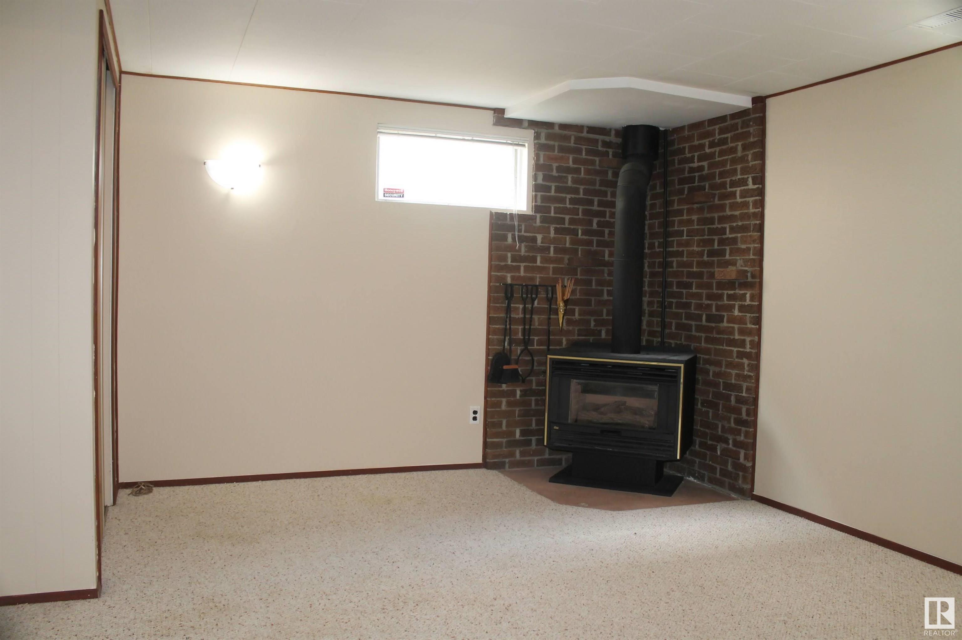      49 Sheridan DR , St. Albert,  ,T8N 1N1 ;  Listing Number: MLS E4420365