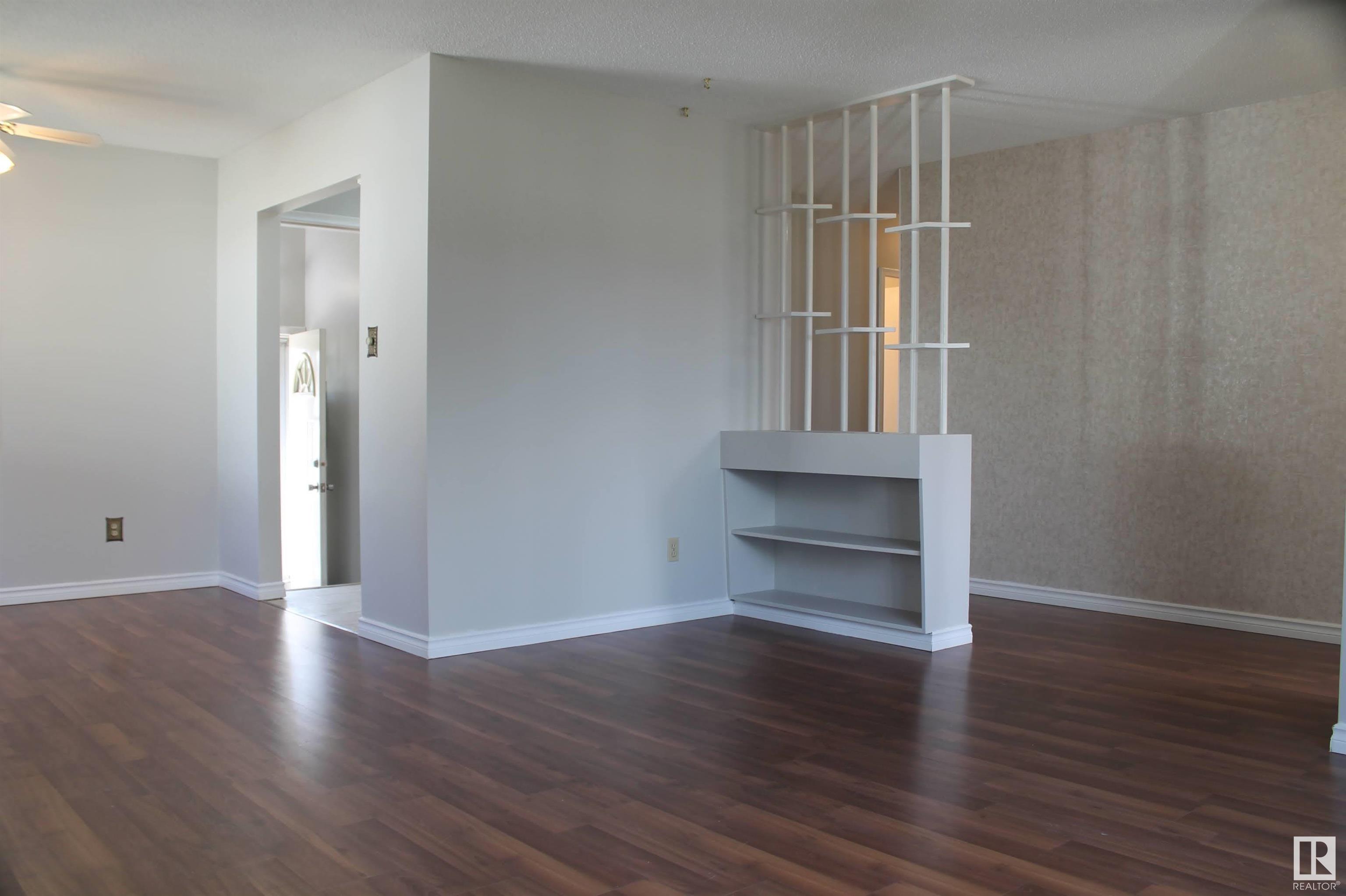      49 Sheridan DR , St. Albert,  ,T8N 1N1 ;  Listing Number: MLS E4420365