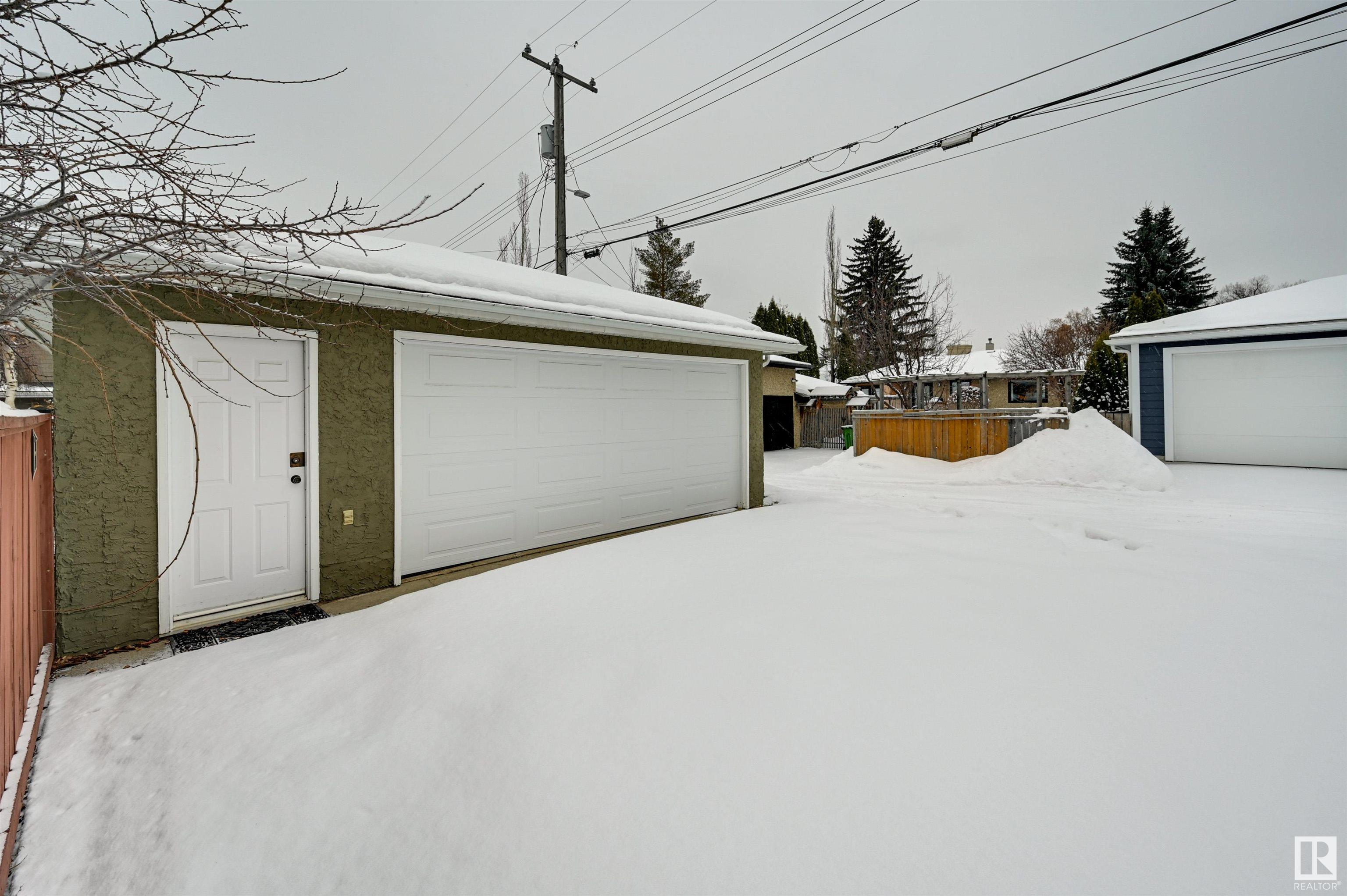      13515 101 AV NW , Edmonton,  ,T5N 0J4 ;  Listing Number: MLS E4420366