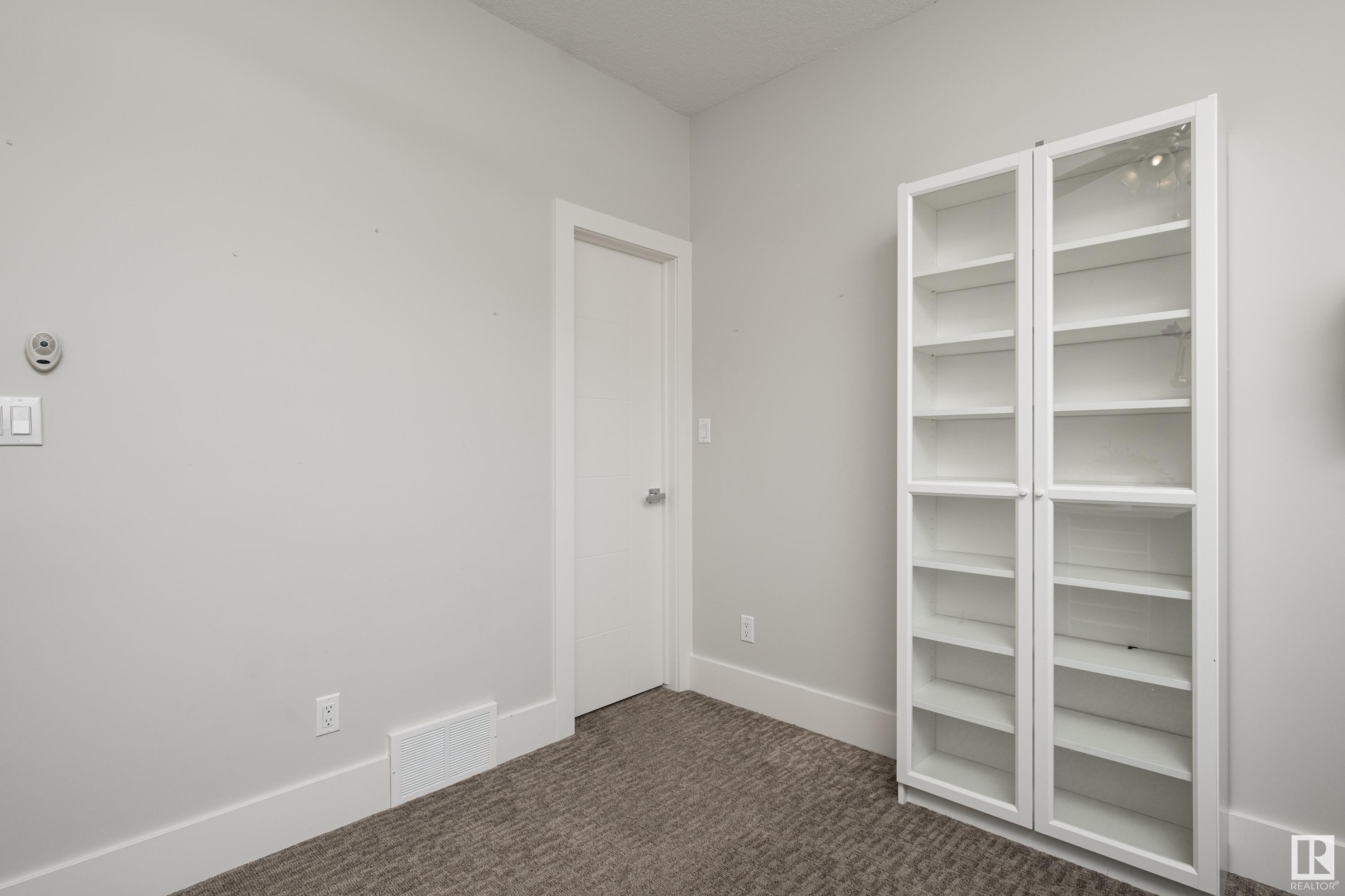      6001 56 AV , Beaumont,  ,T4X 0G8 ;  Listing Number: MLS E4420367