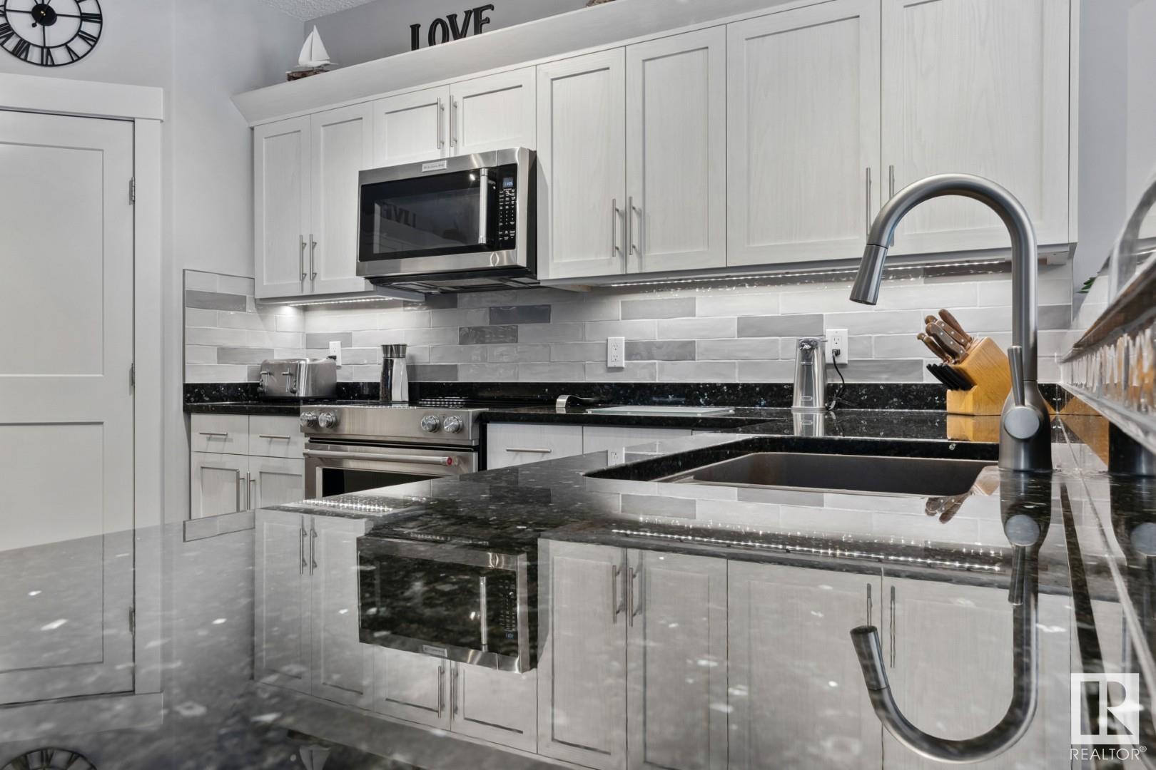     3816 44 ST NW , Edmonton,  ,T6L 7B7 ;  Listing Number: MLS E4420370