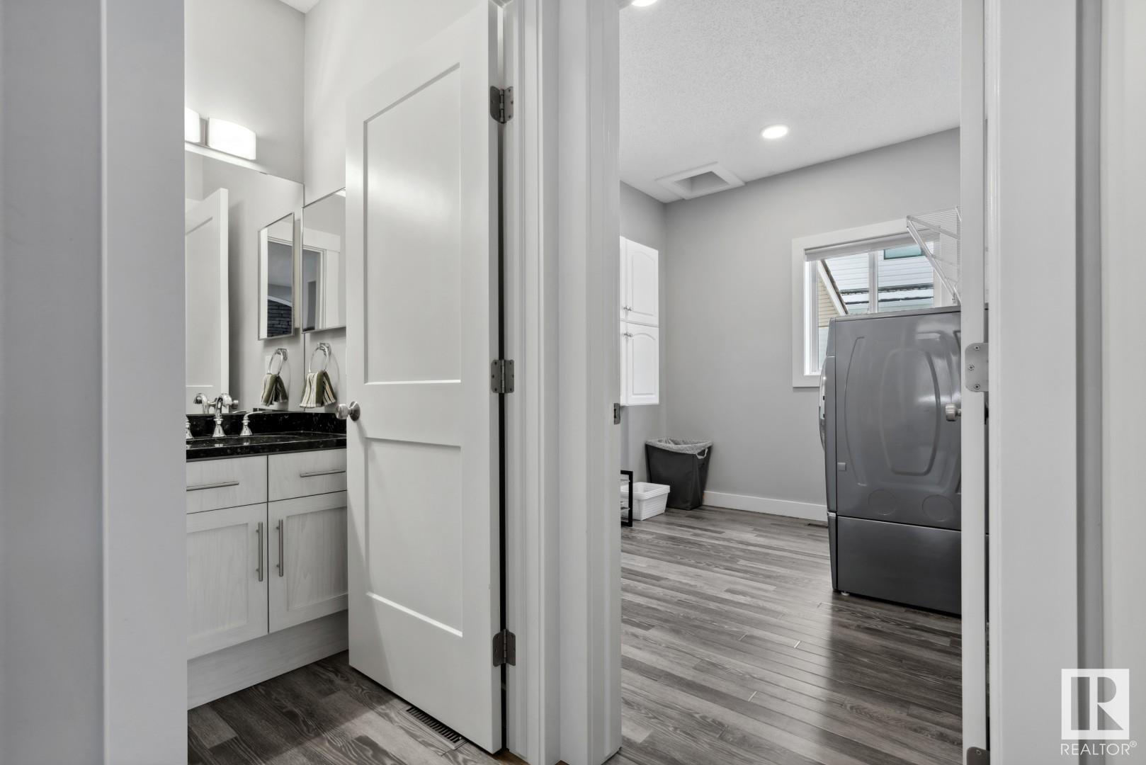      3816 44 ST NW , Edmonton,  ,T6L 7B7 ;  Listing Number: MLS E4420370